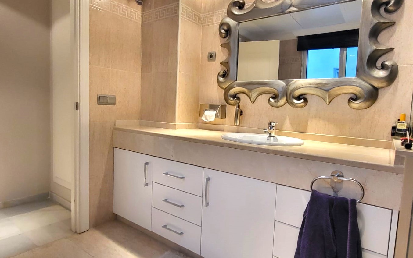 Apartamento com 4 quartos com vista mar em Málaga, Espanha – Foto 20