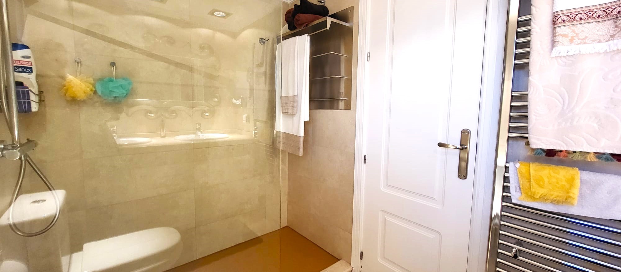 Apartamento com 4 quartos com vista mar em Málaga, Espanha – Foto 16