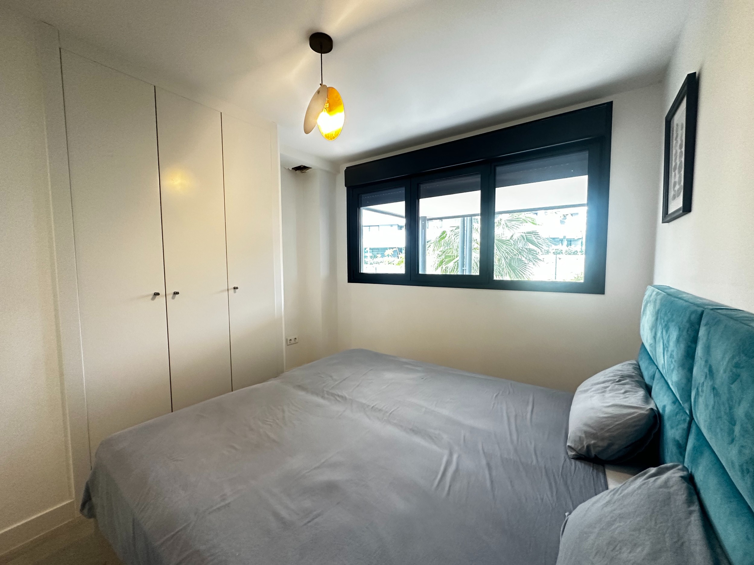 3 Bedroom Apartment in Estepona - Photo 11