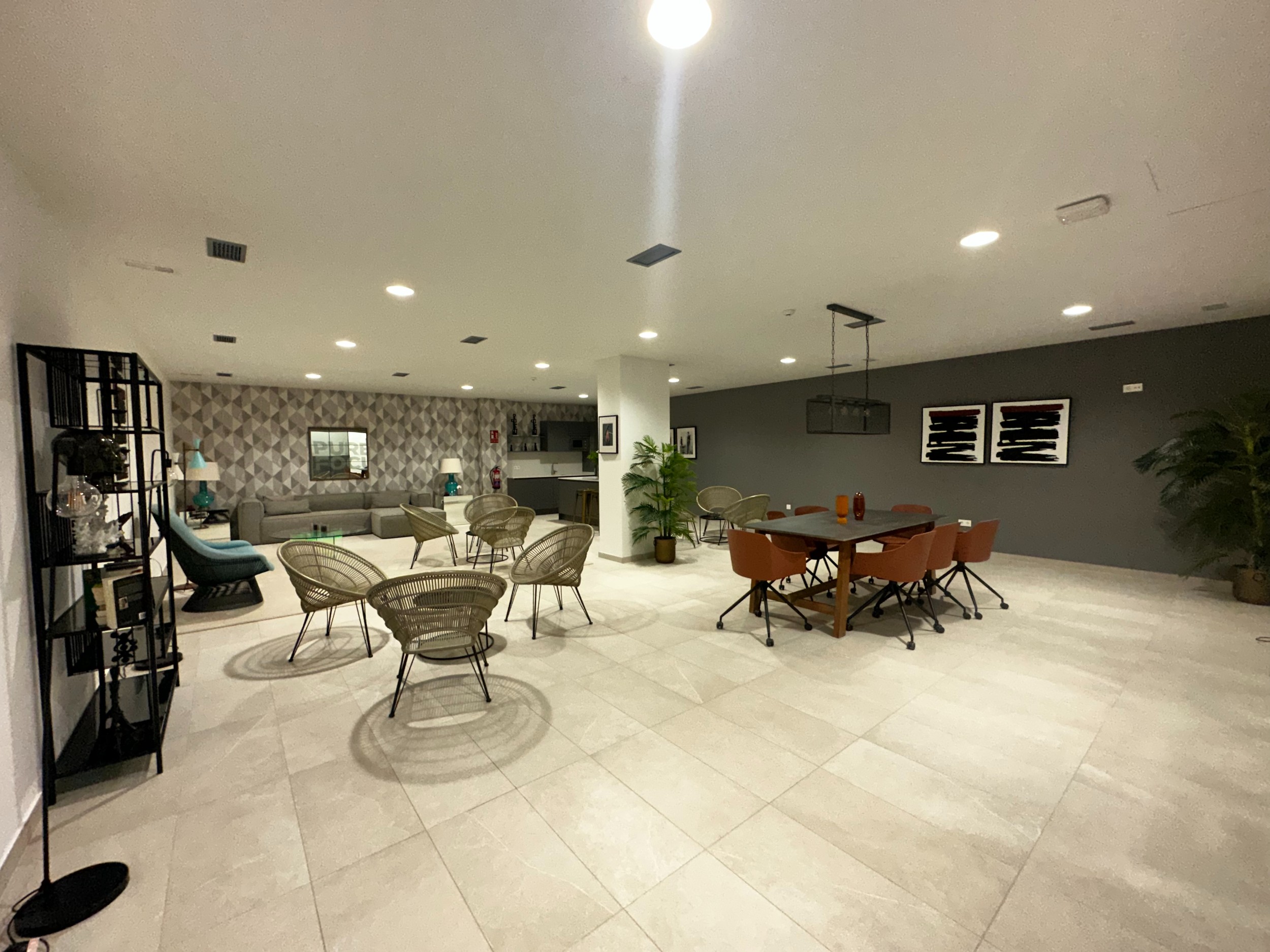 3 Bedroom Apartment in Estepona - Photo 7