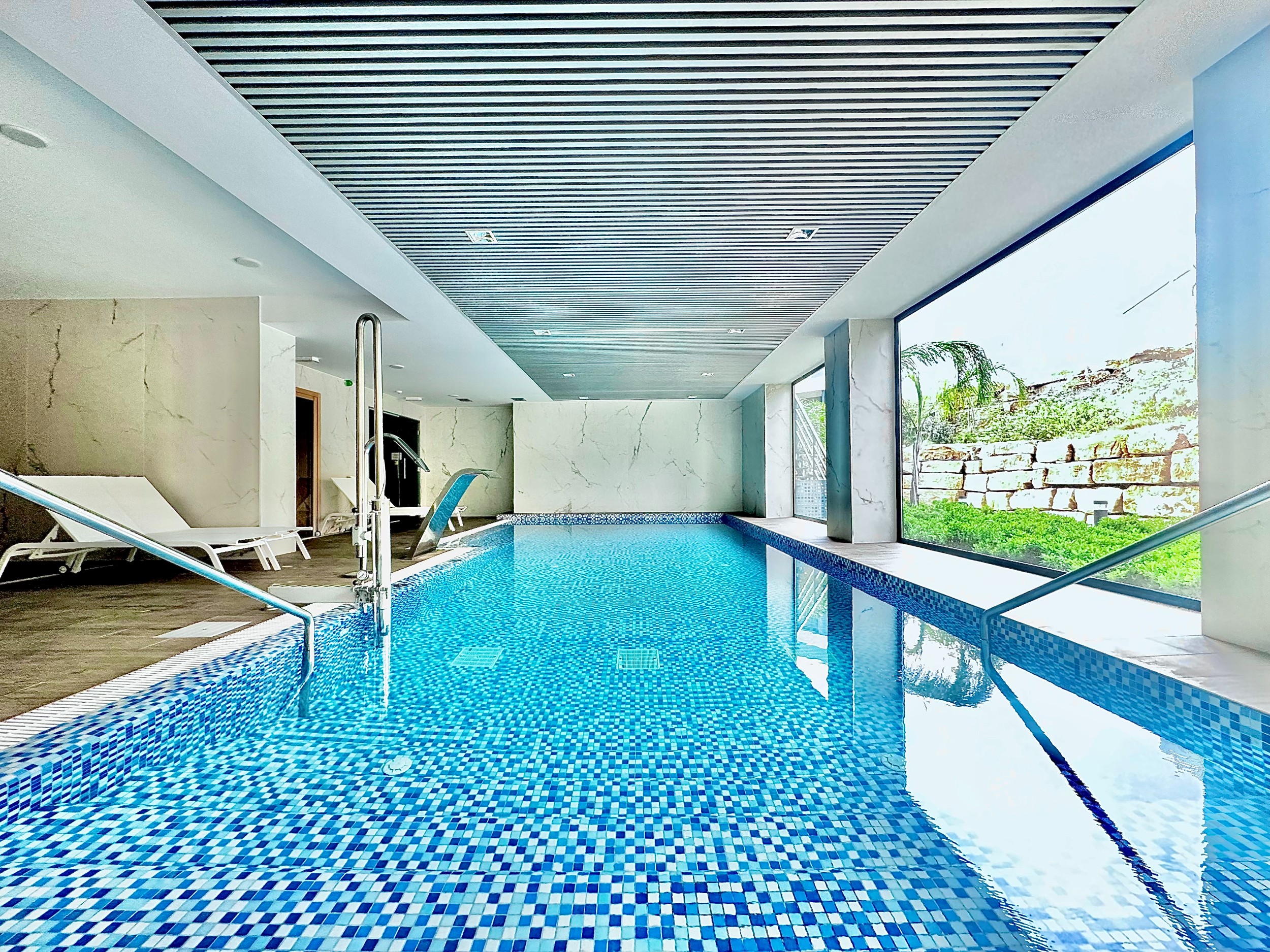 3 Bedroom Apartment in Estepona - Photo 20