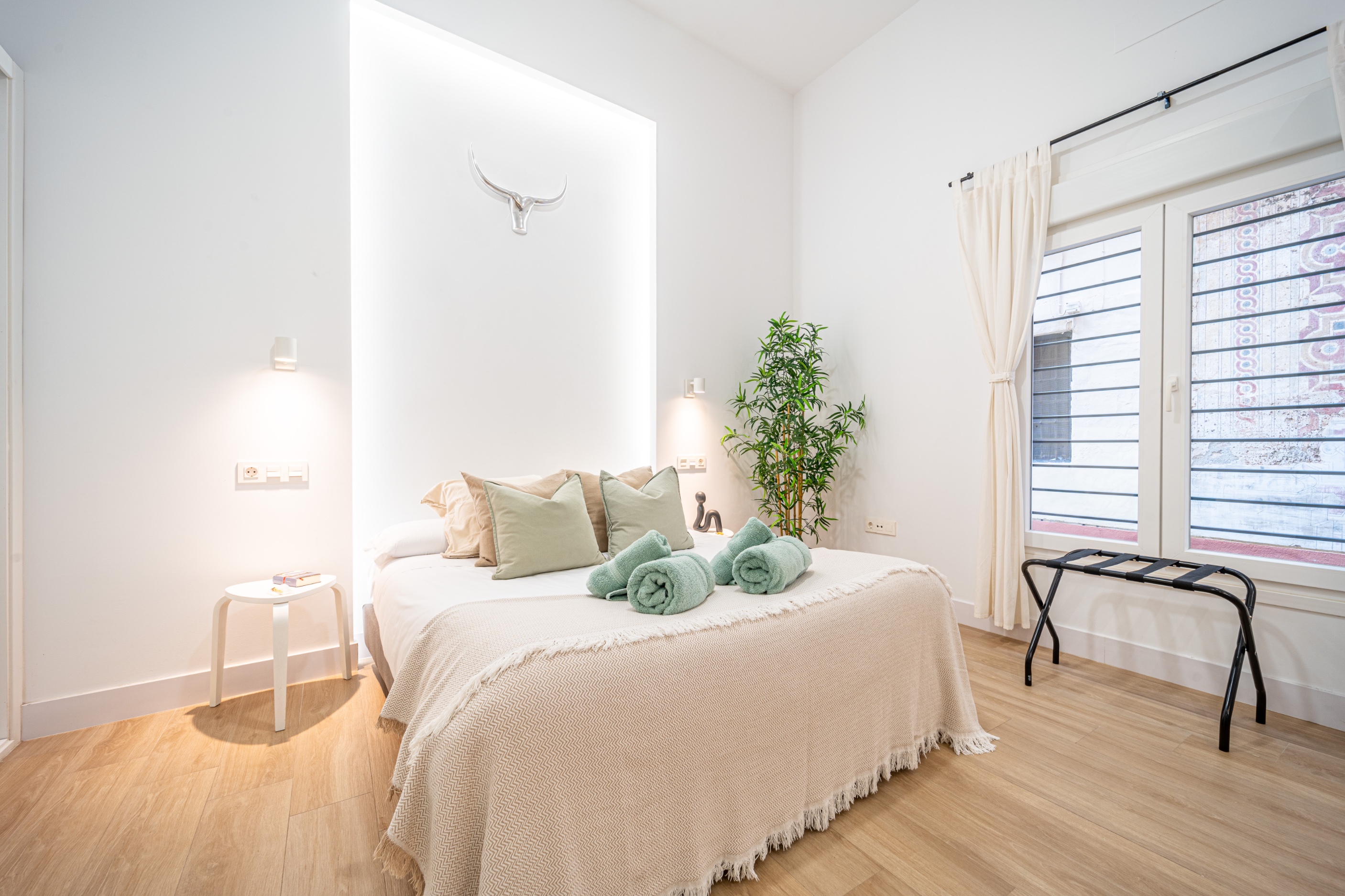 1 Bedroom Apartment in Málaga - Photo 7