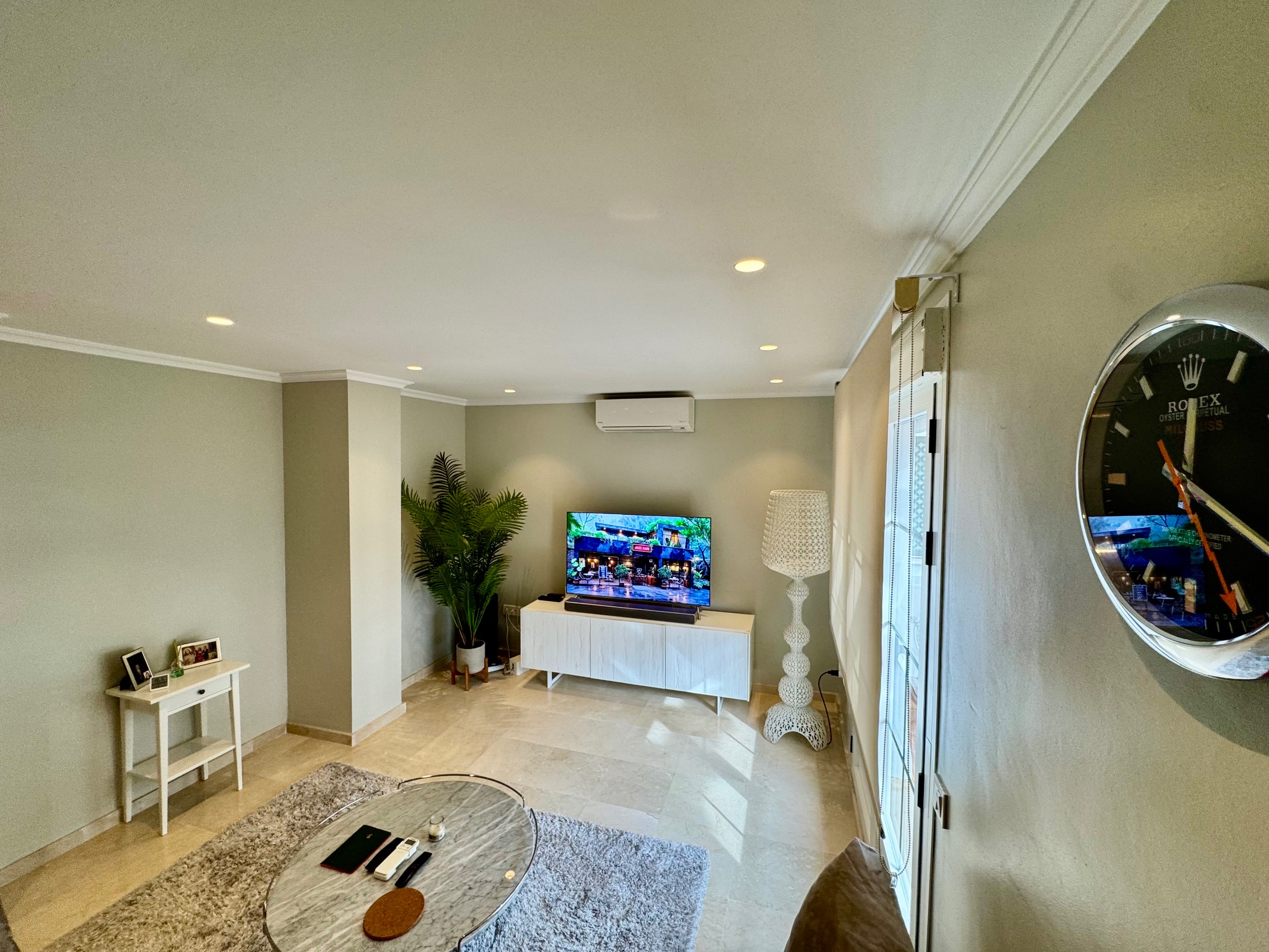 2 Bedroom Penthouse in Estepona - Foto 4