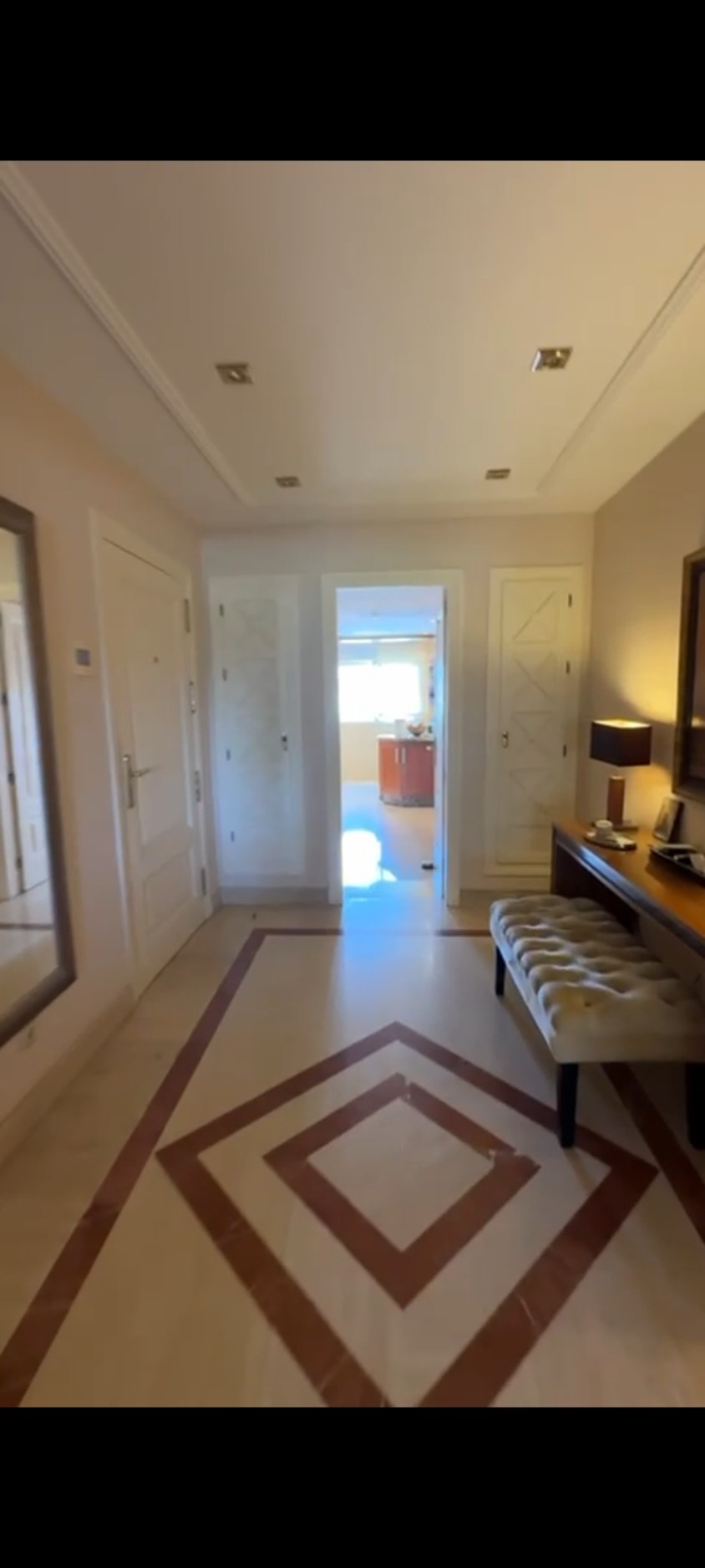 3 Bedroom Apartment in Marbella - Photo 4
