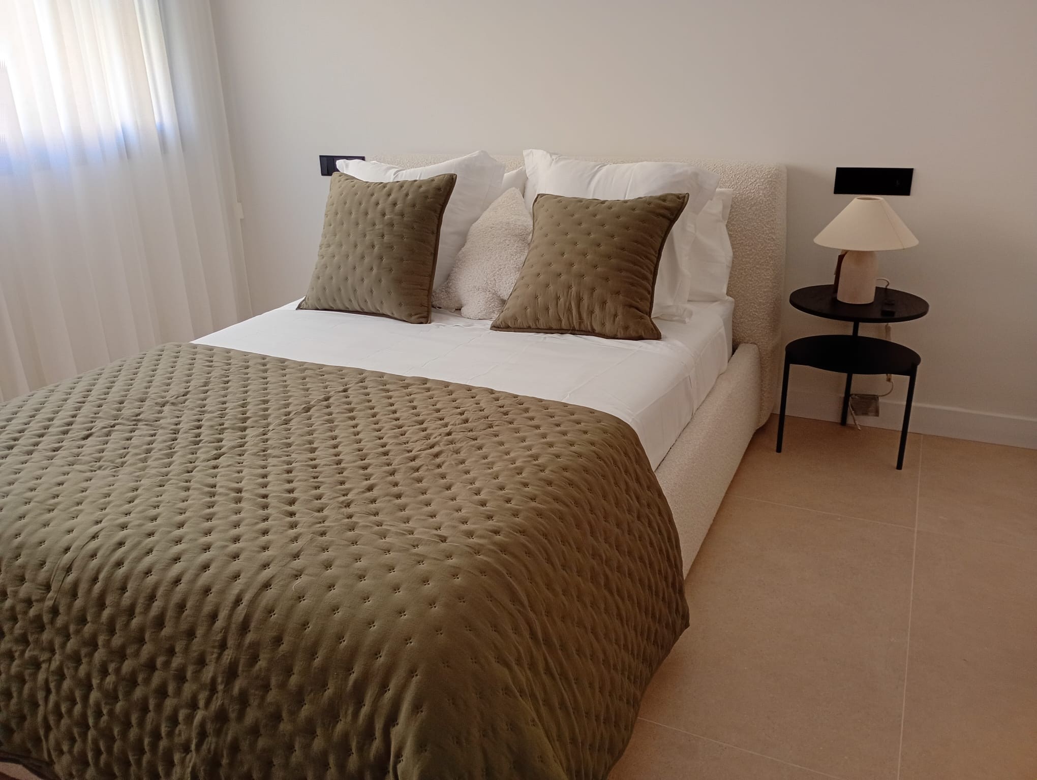 3 Bedroom Apartment in Marbella - Photo 8