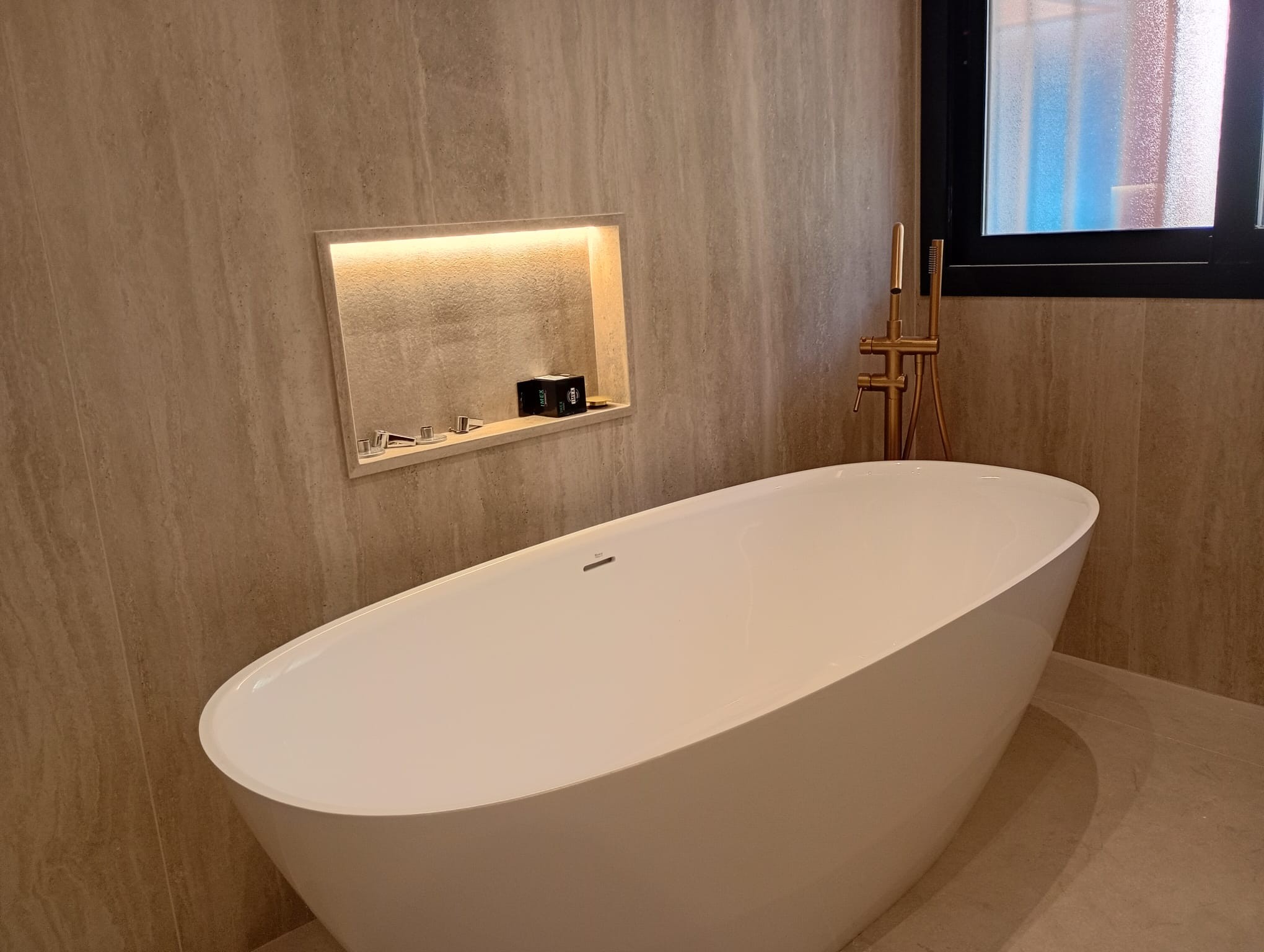3 Bedroom Apartment in Marbella - Photo 12
