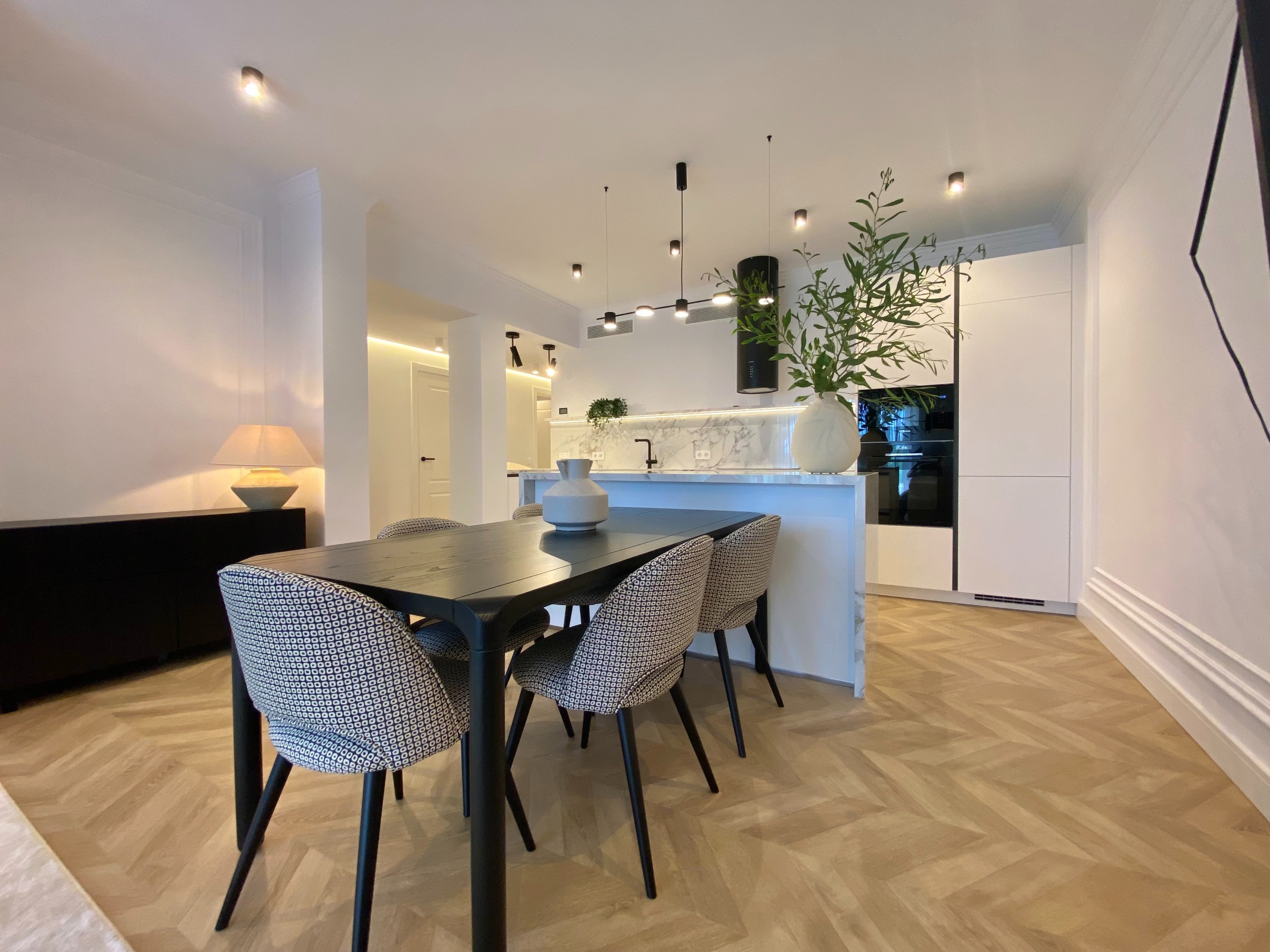 3 Bedroom Apartment in Estepona - Photo 5