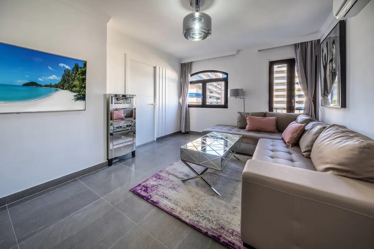 2 Bedroom Apartment in Marbella - Foto 2