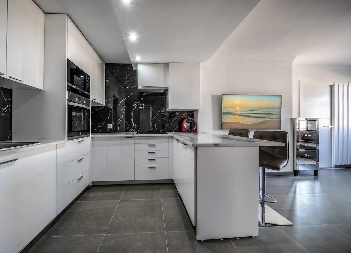 Apartment in Puerto Banus