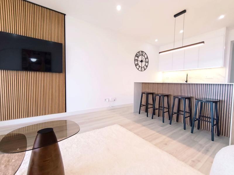 3 Bedroom Apartment in Benahavís - Photo 6