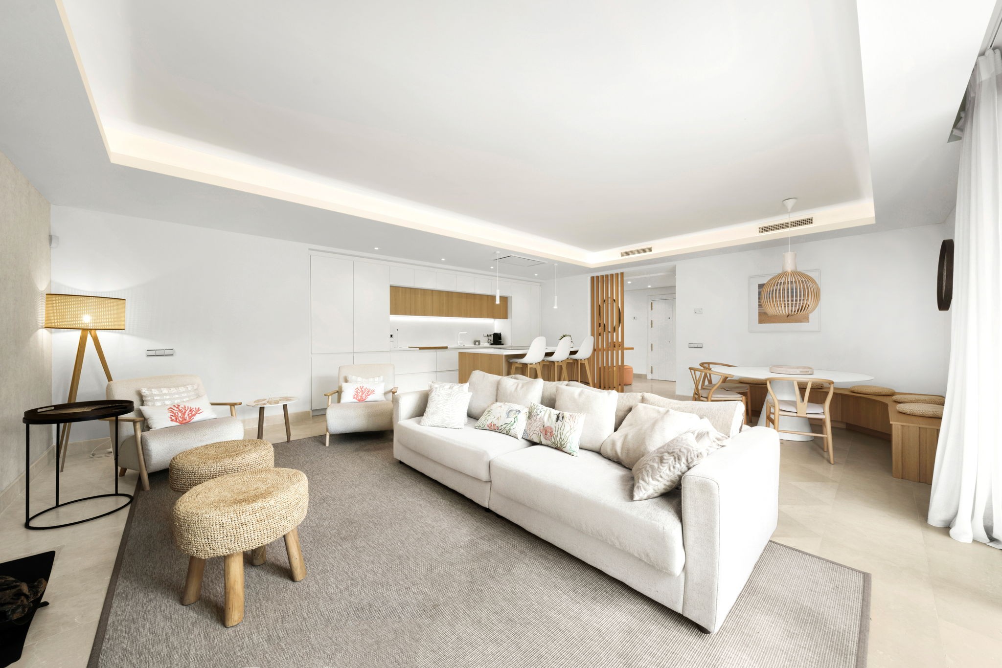 4 Bedroom Apartment in Marbella - Photo 3