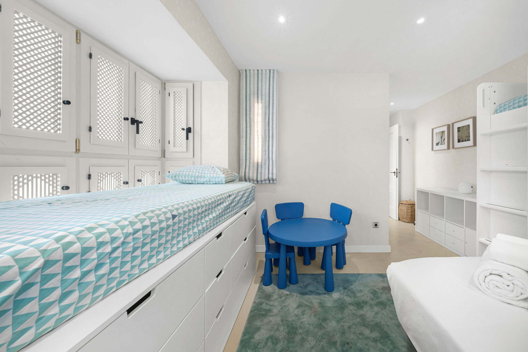 4 Bedroom Apartment in Marbella - Photo 27