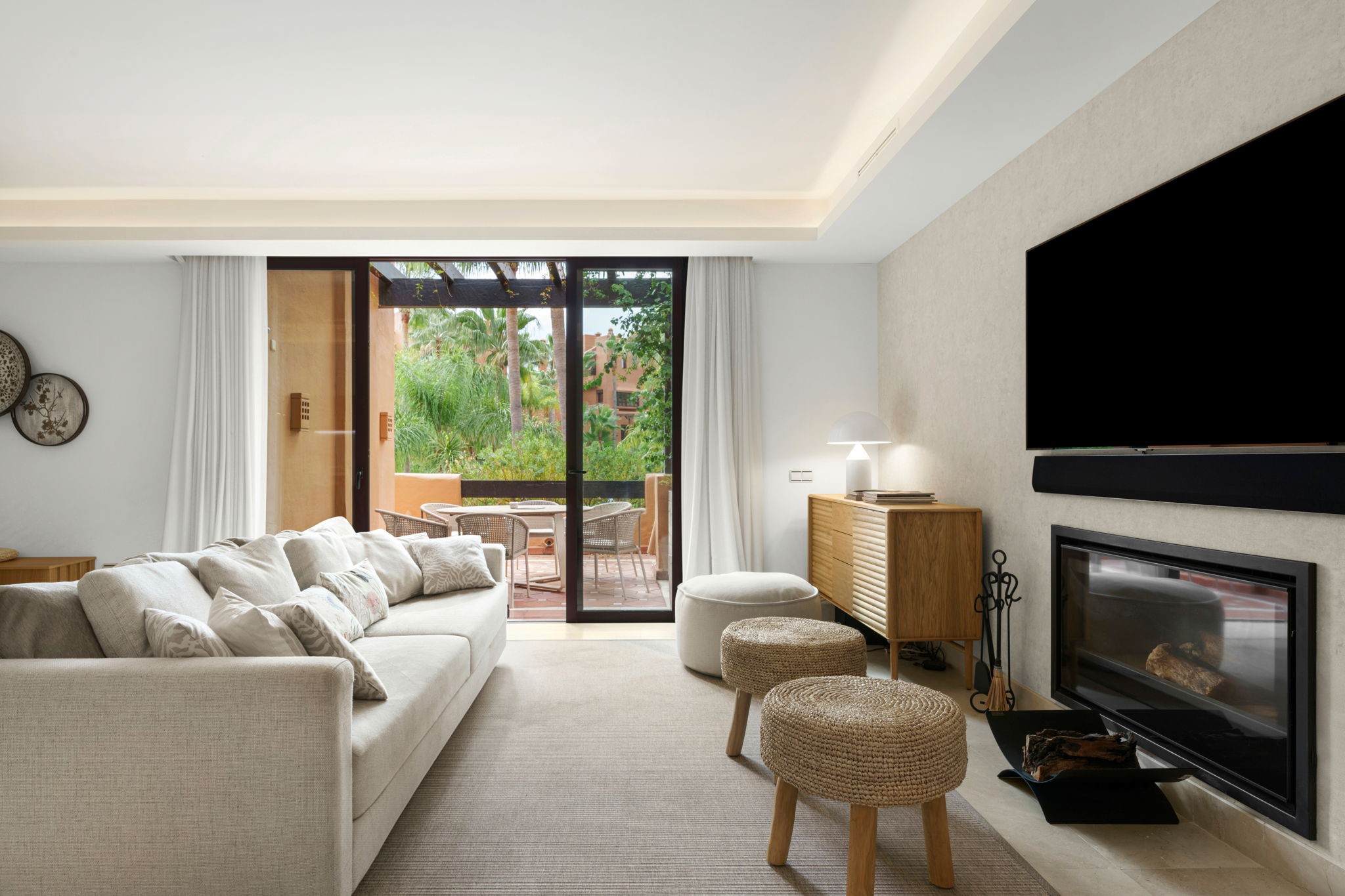 4 Bedroom Apartment in Marbella - Photo 5