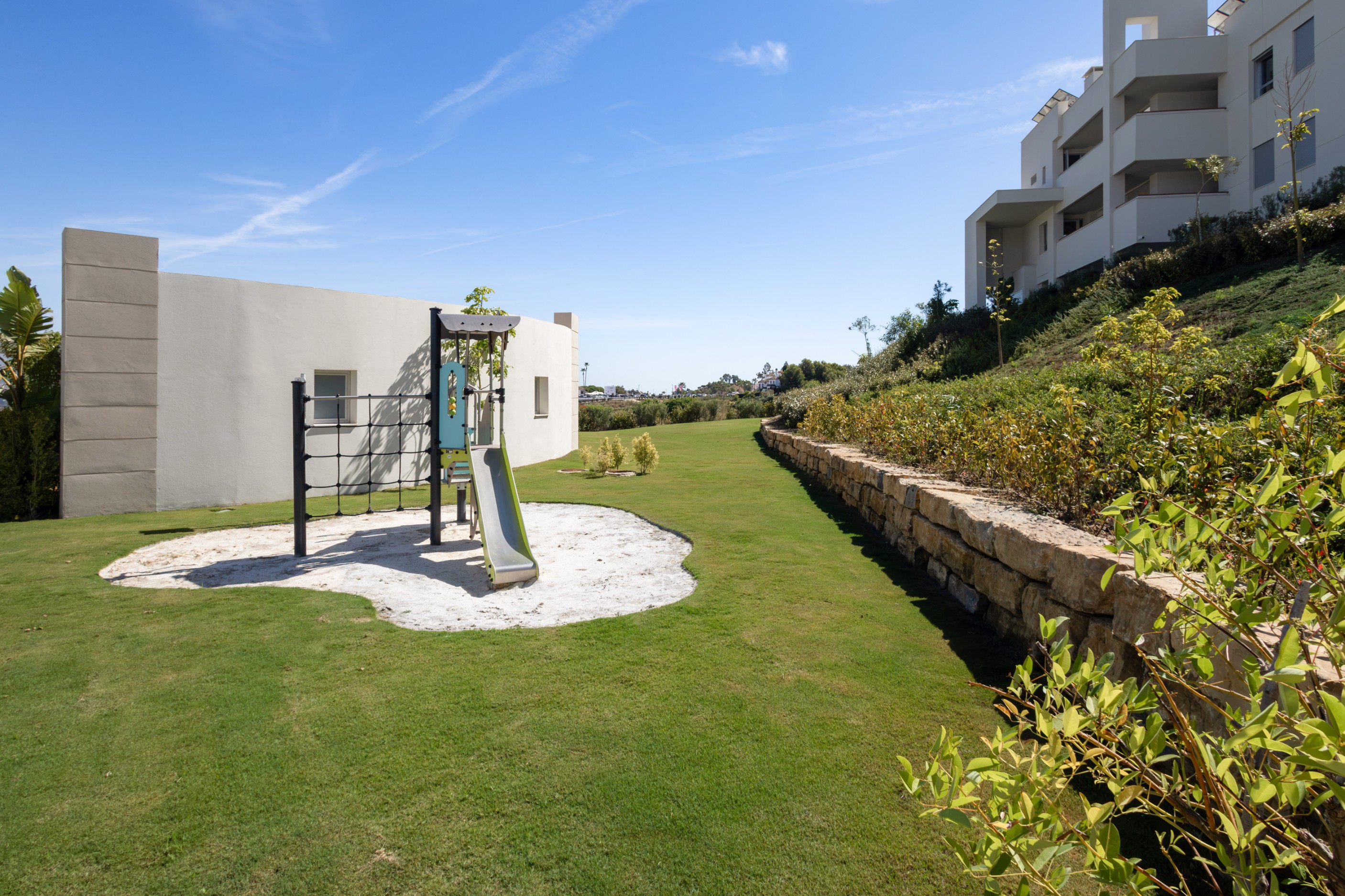3 Bedroom Apartment in Mijas - Photo 24