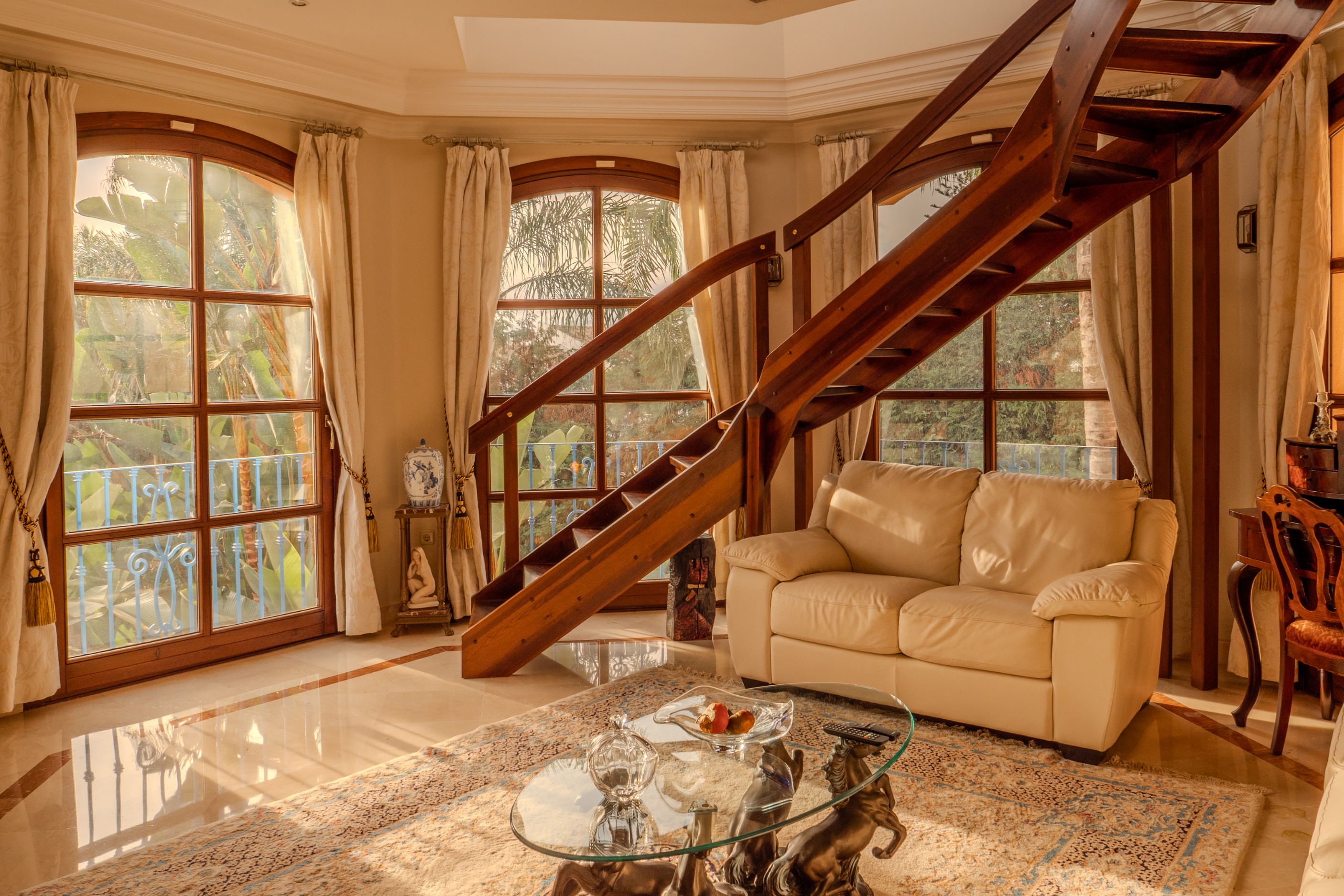 6 Bedroom Villa in Marbella - Photo 18