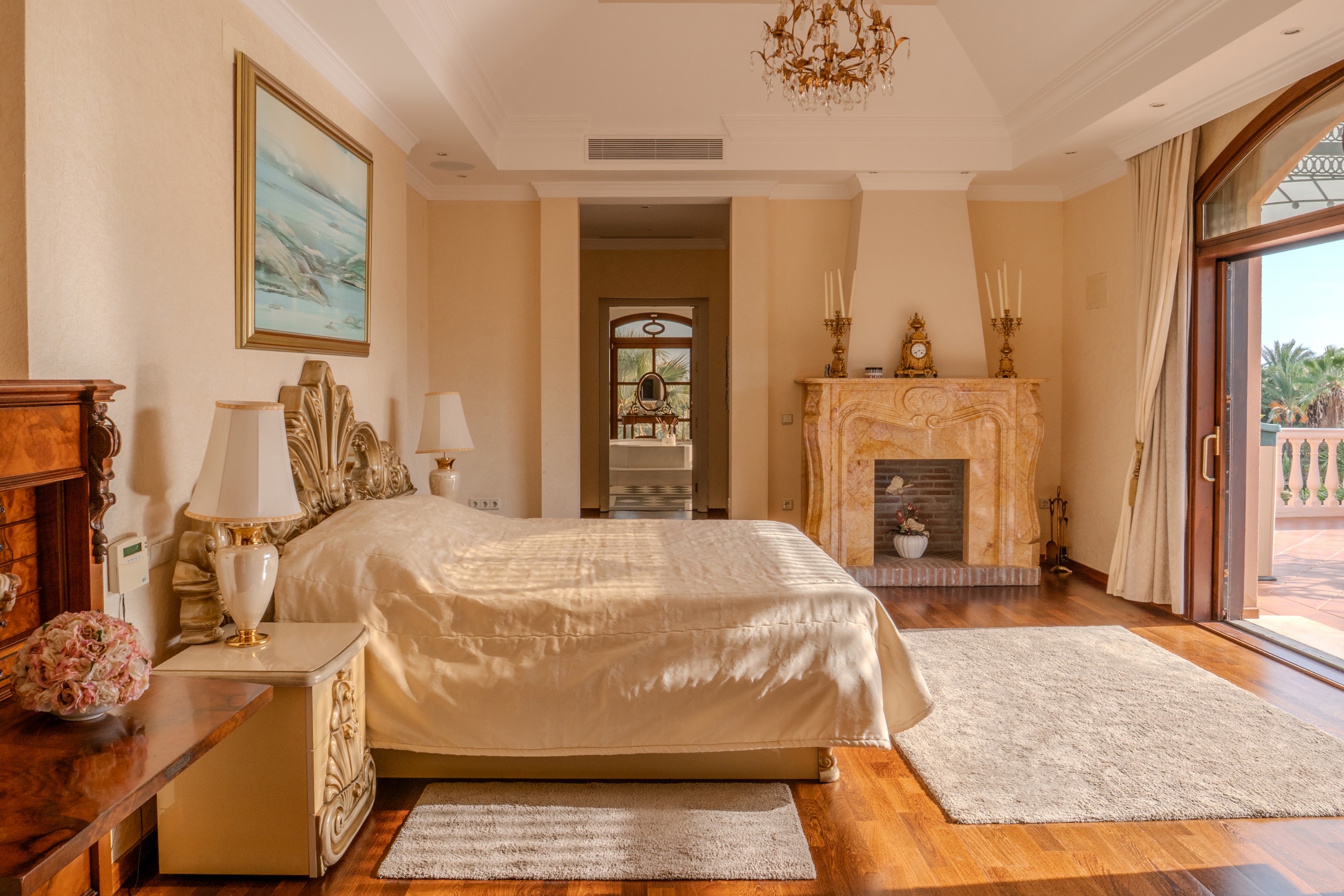6 Bedroom Villa in Marbella - Photo 15