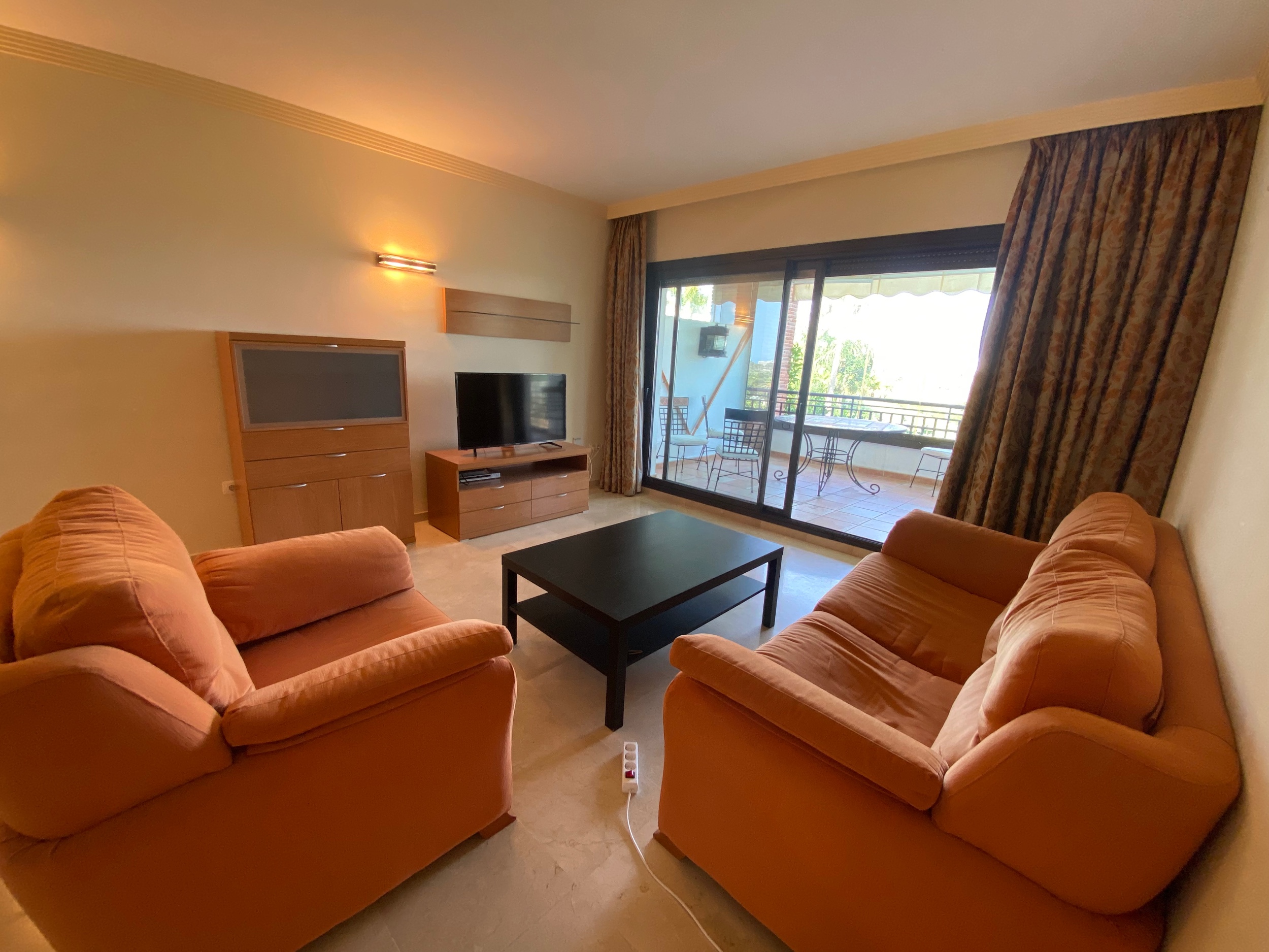 Apartment in New Golden Mile