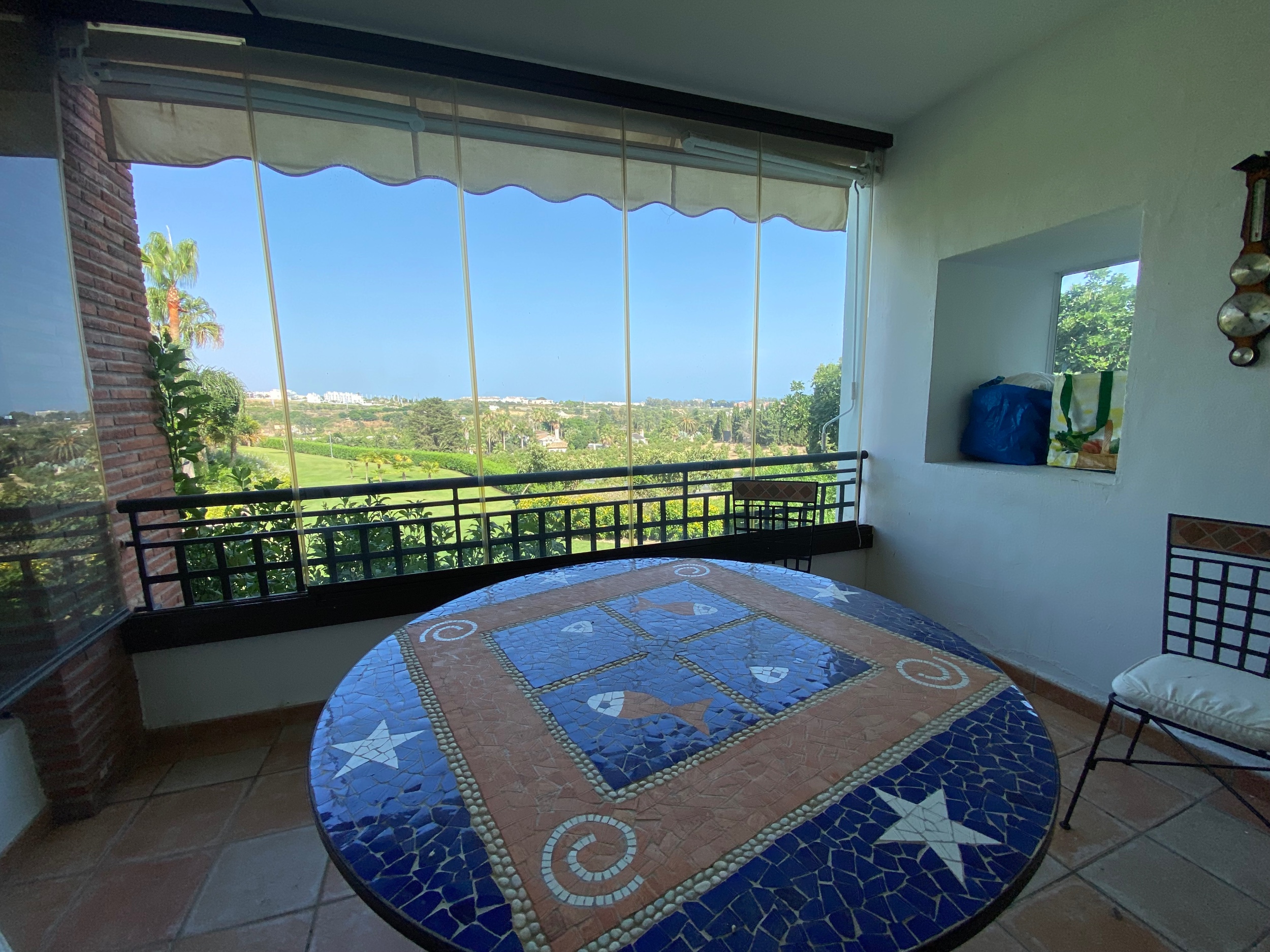 3 Bedroom Apartment in Estepona - Photo 12