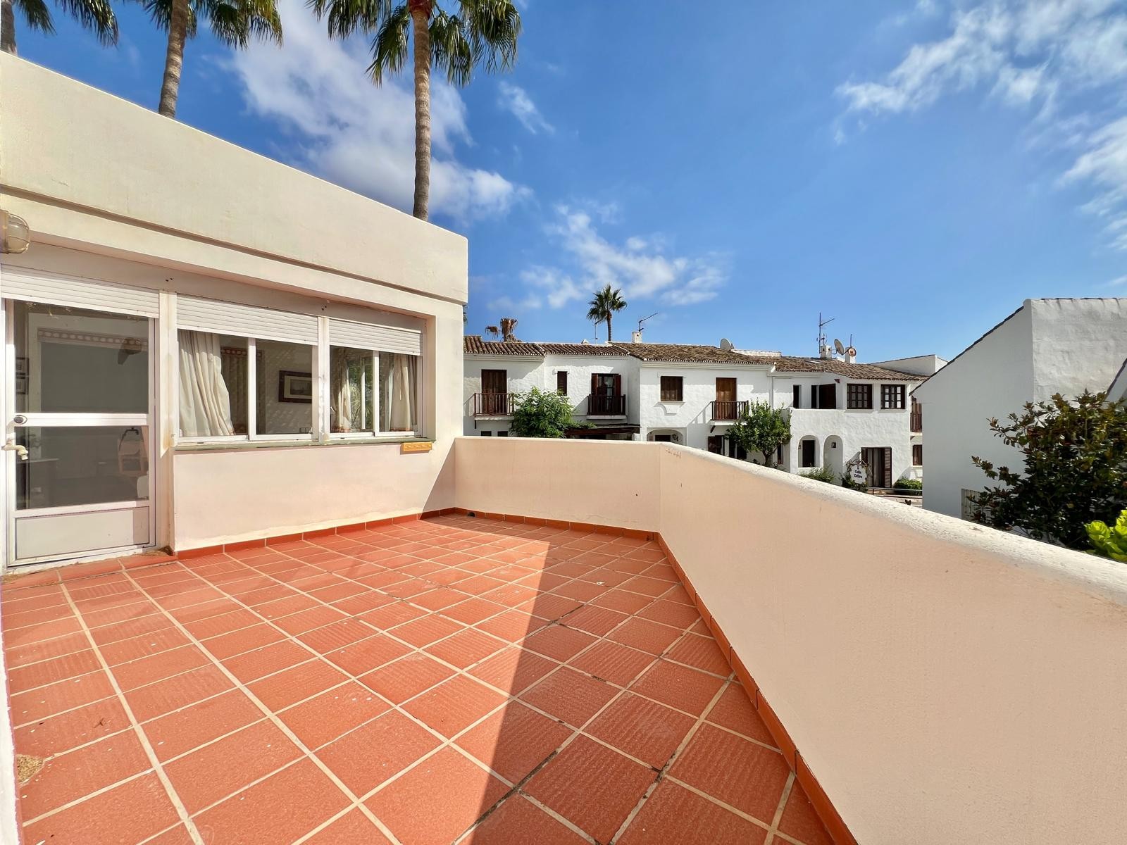 3 Bedroom Townhouse in Estepona - Фото 16