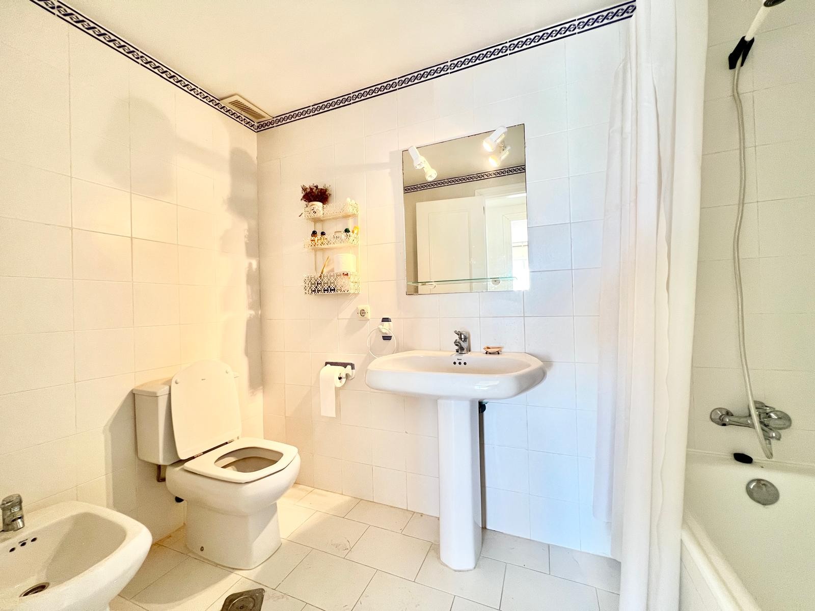 3 Bedroom Townhouse in Estepona - Фото 37