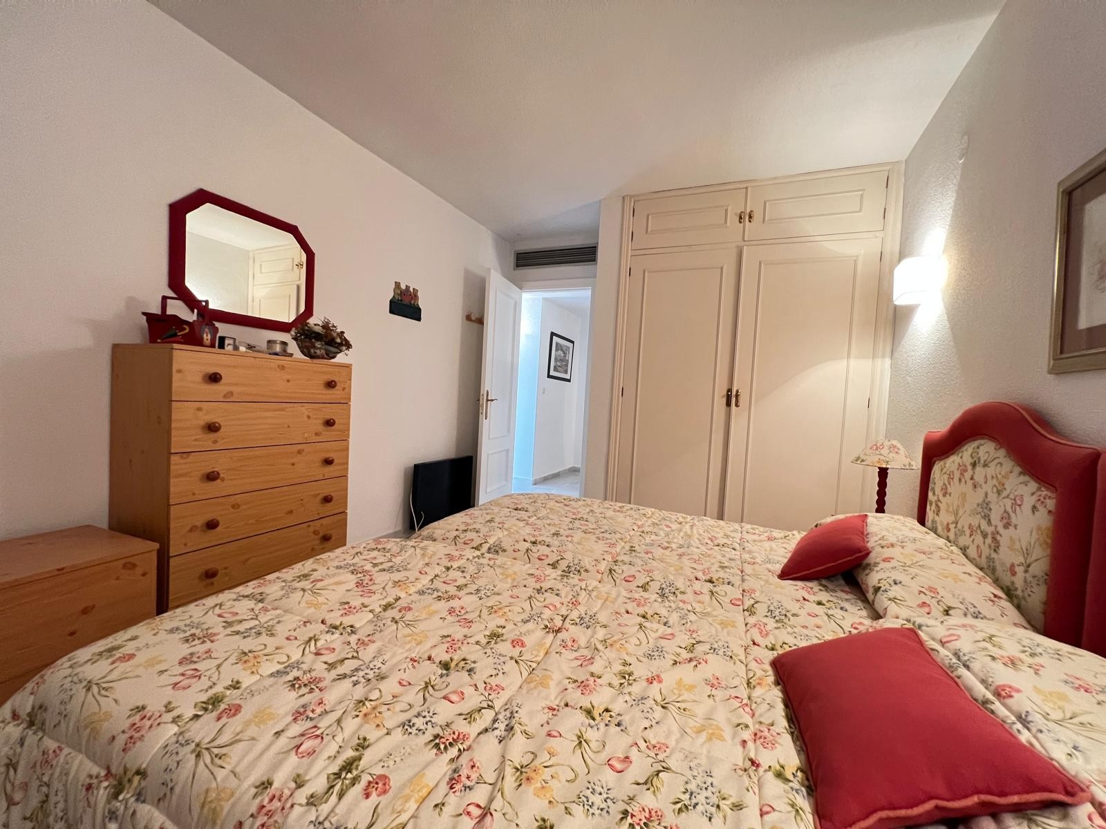 3 Bedroom Townhouse in Estepona - Фото 34