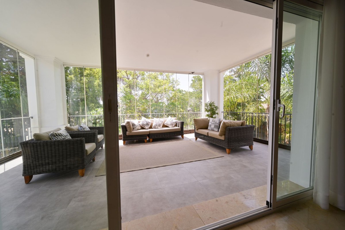 5 Bedroom Villa in Marbella - Foto 25