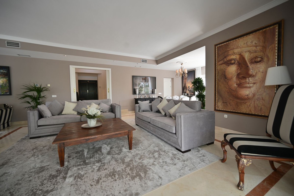 5 Bedroom Villa in Marbella - Foto 22