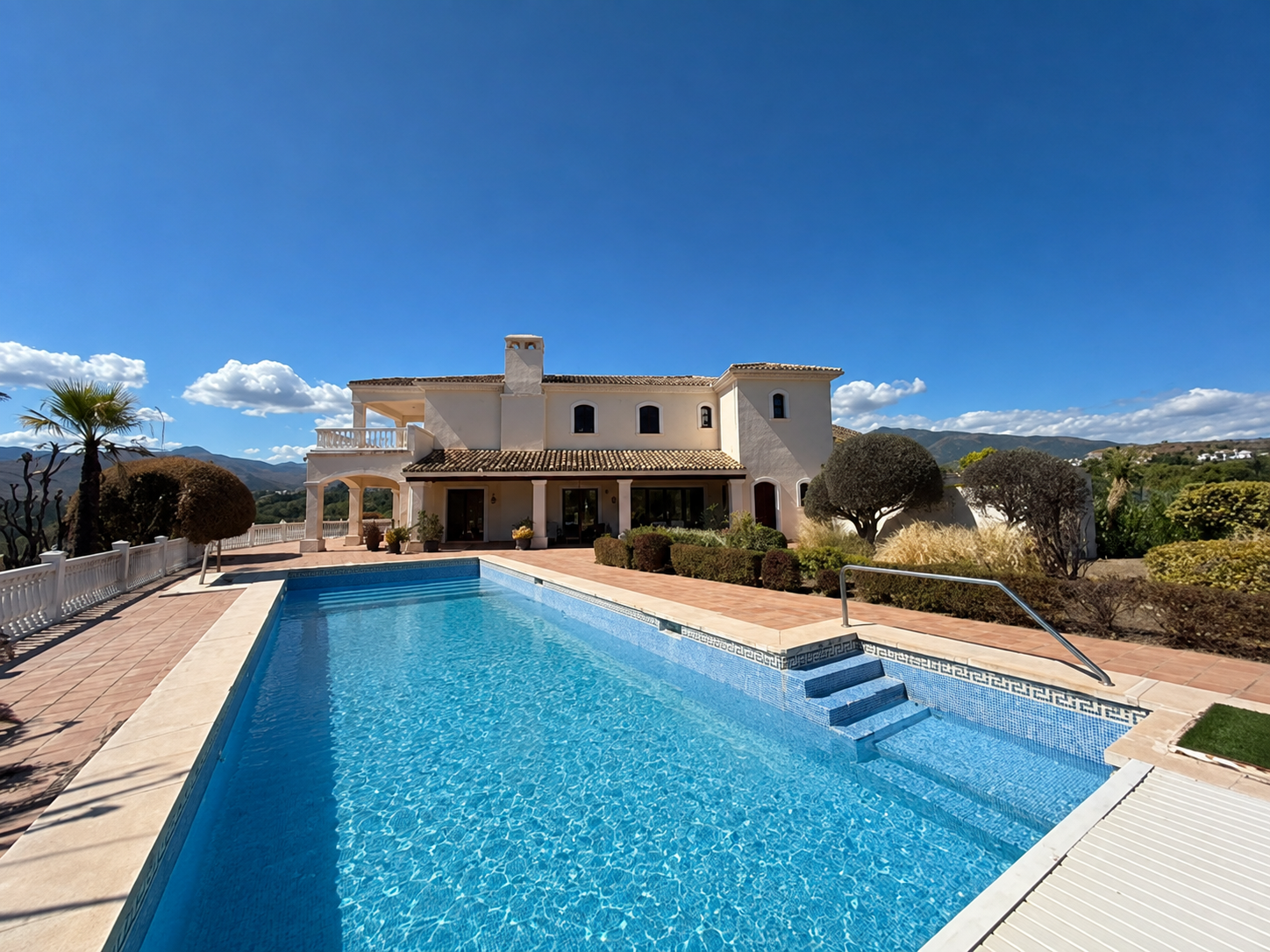 Villa in Montemayor