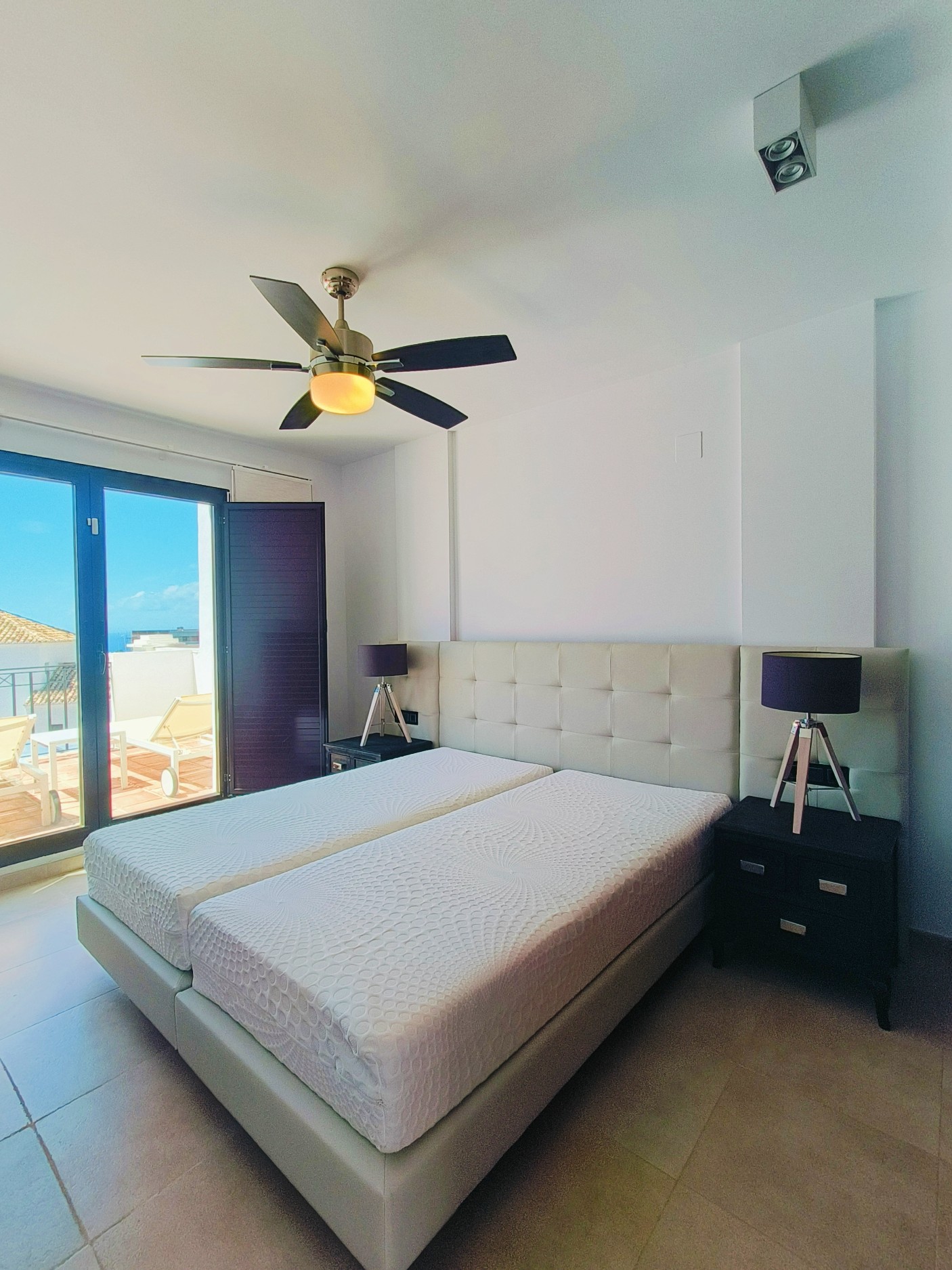 4 Bedroom Townhouse in Marbella - Photo 5