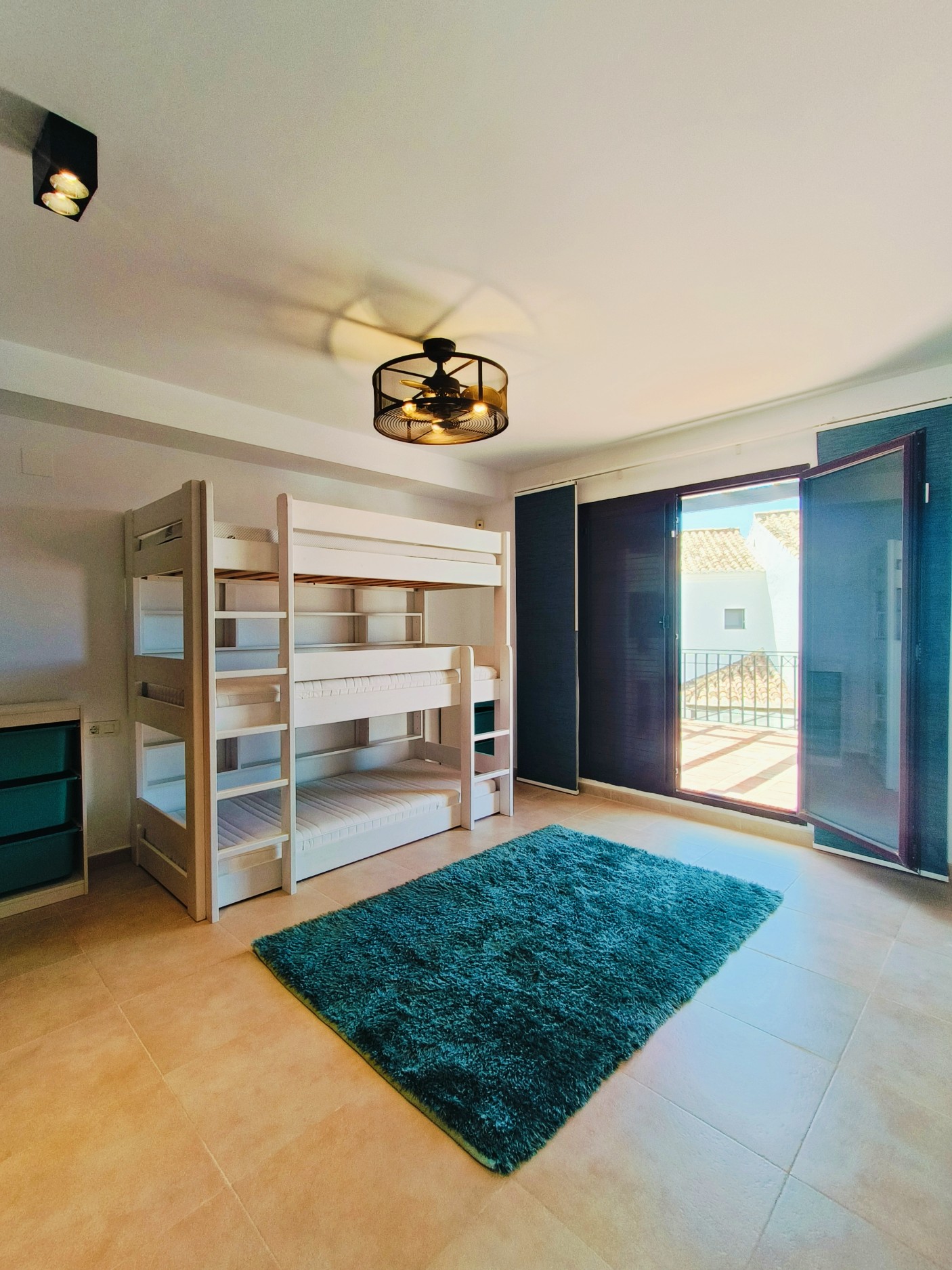 4 Bedroom Townhouse in Marbella - Photo 8