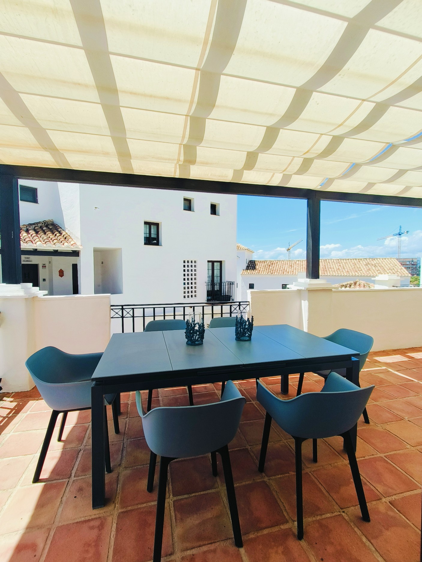 4 Bedroom Townhouse in Marbella - Photo 3