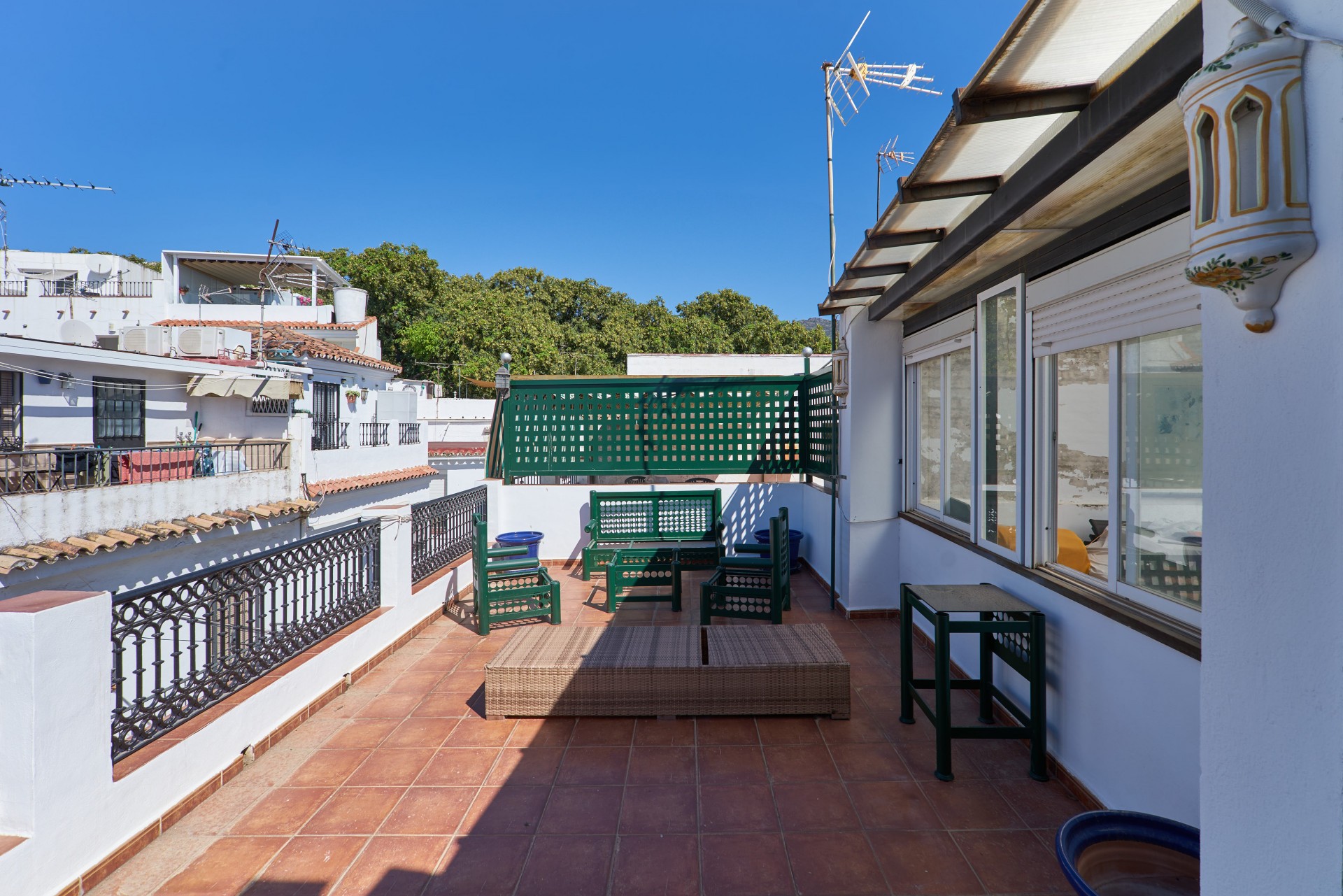 7 Bedroom Townhouse in Marbella - Photo 18