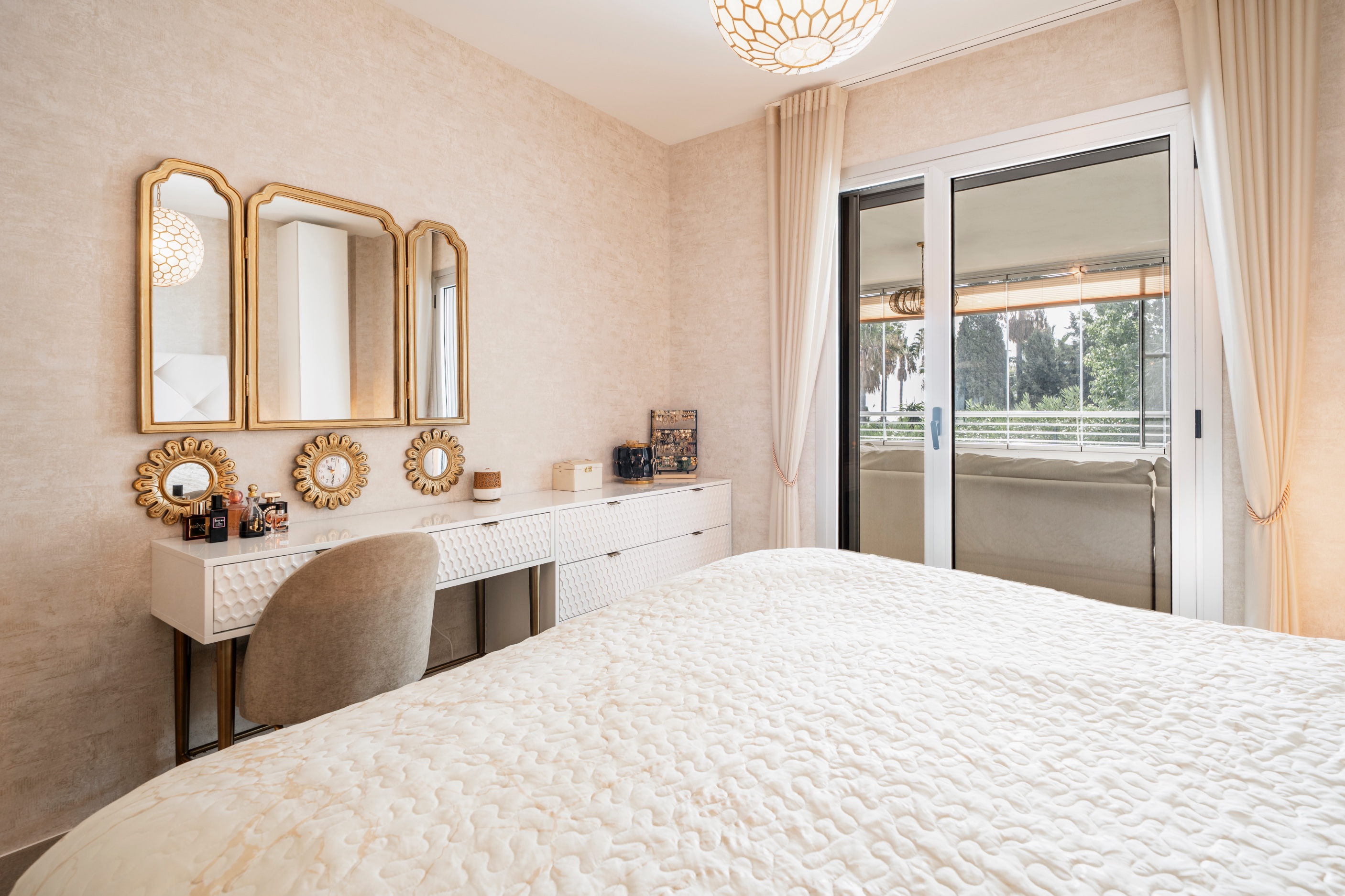 3 Bedroom Apartment in Estepona - Photo 18