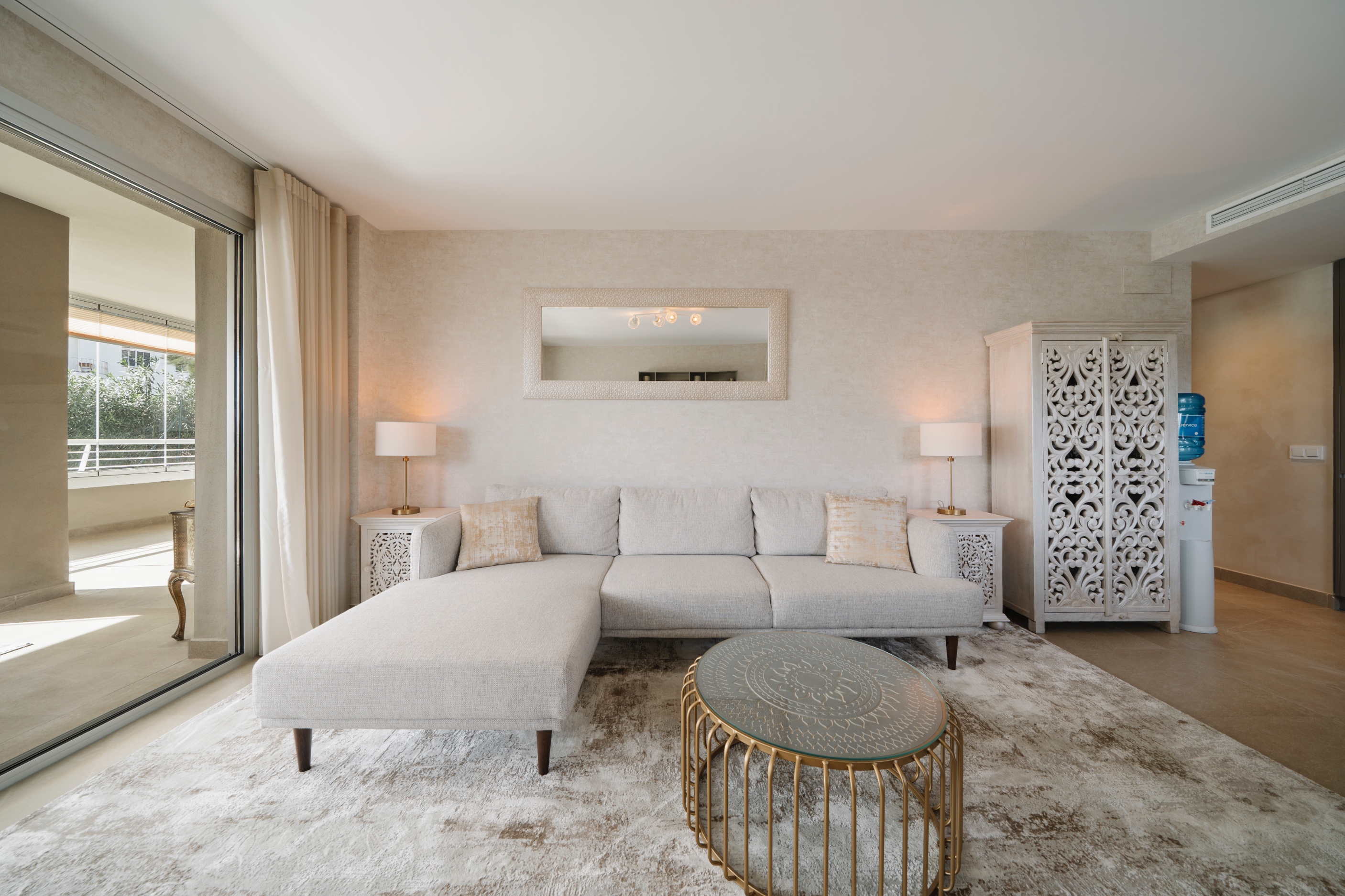 3 Bedroom Apartment in Estepona - Photo 8