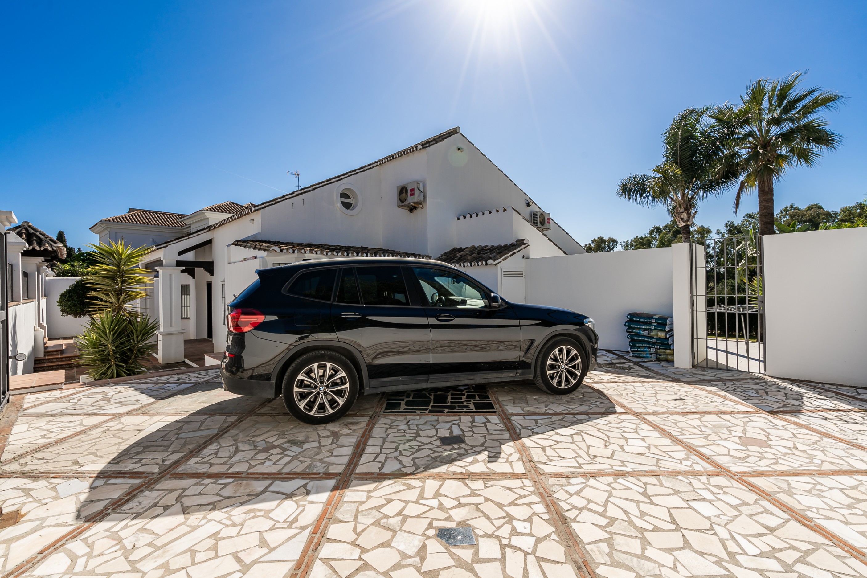5 Bedroom Villa in Estepona - Photo 38