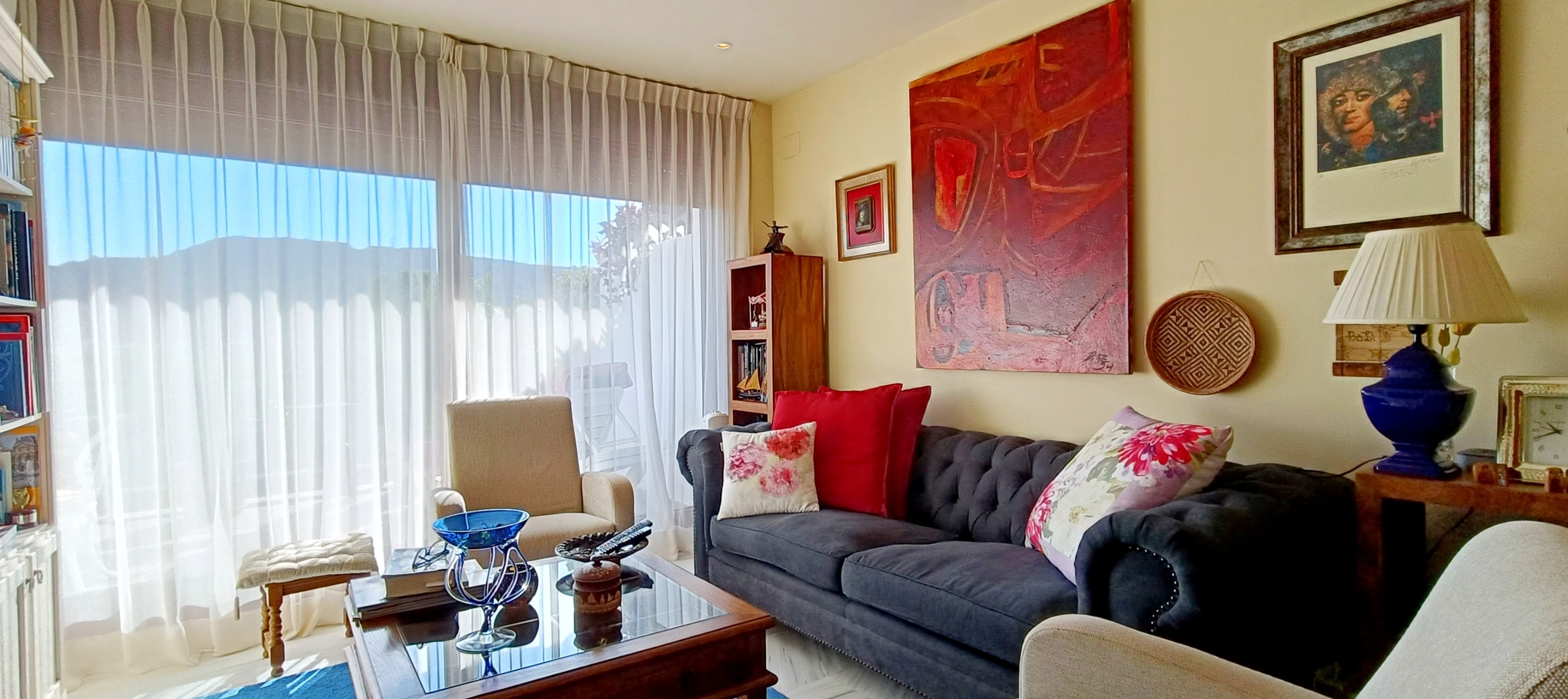 1 Bedroom Apartment in Estepona - Photo 4