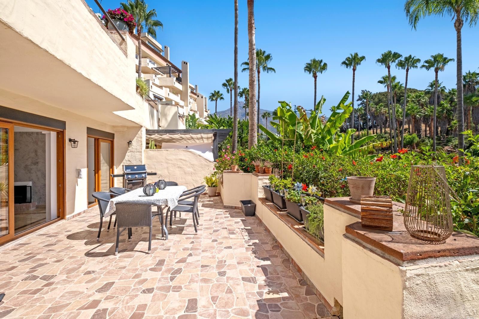 3 Bedroom Apartment in Marbella - Photo 25