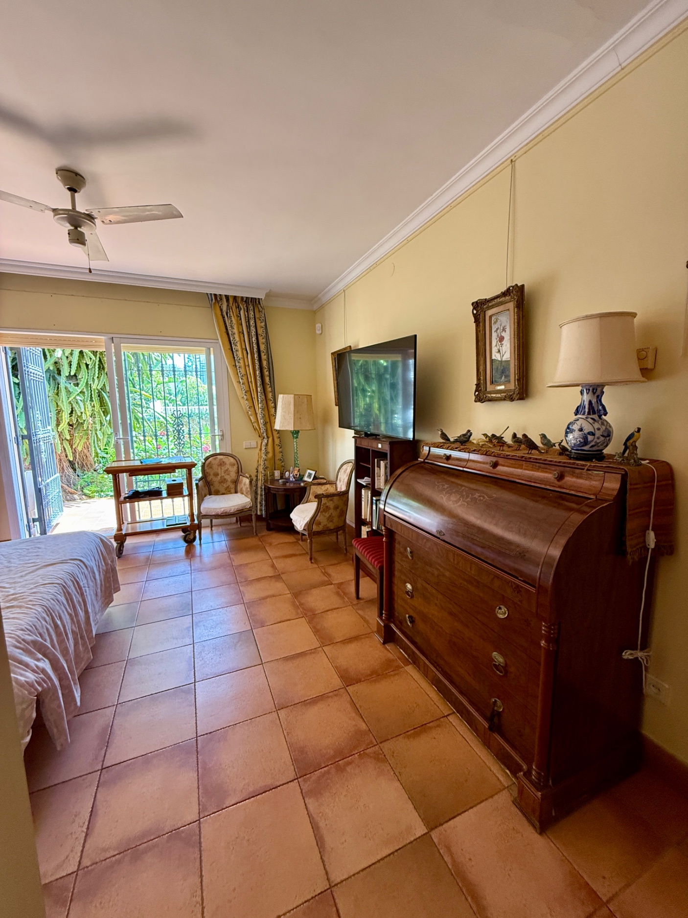 5 Bedroom Villa in Marbella - Photo 12