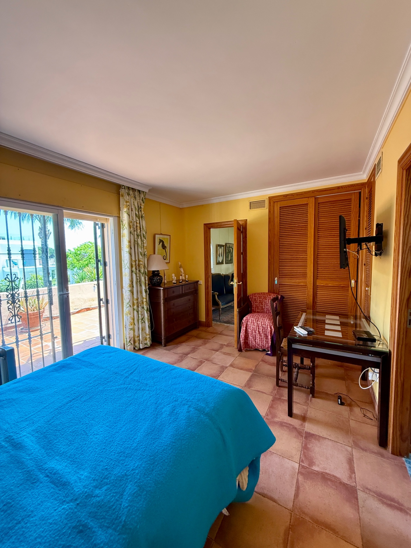 5 Bedroom Villa in Marbella - Photo 37