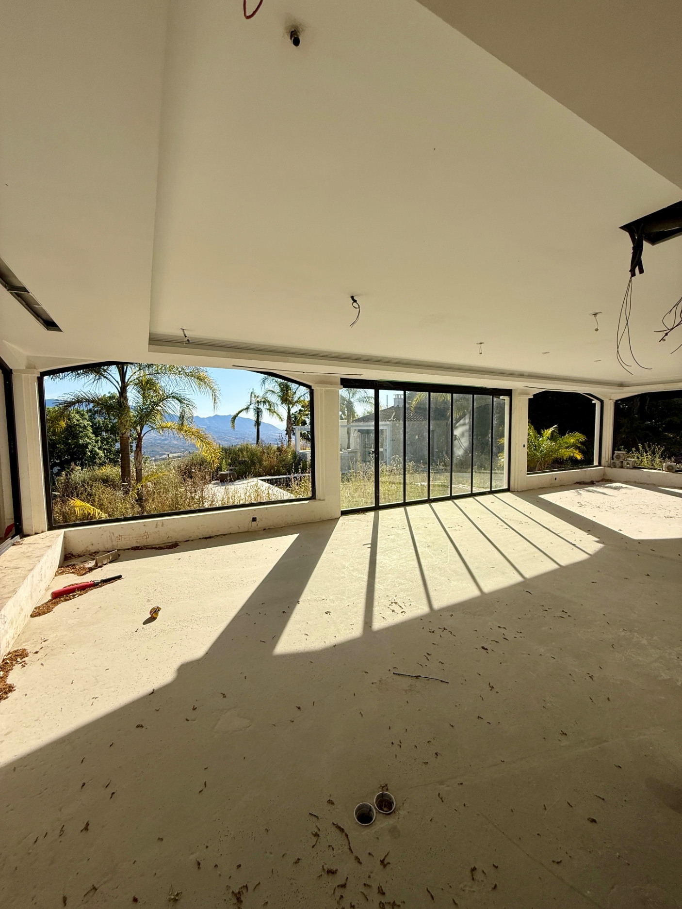 3 Bedroom Villa in Marbella - Photo 7