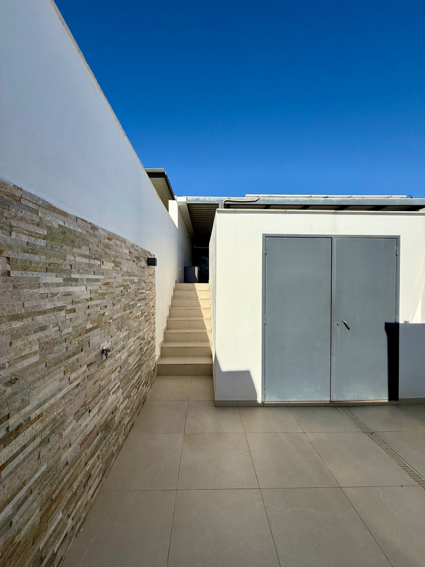 4 Bedroom Villa in Marbella - Photo 4