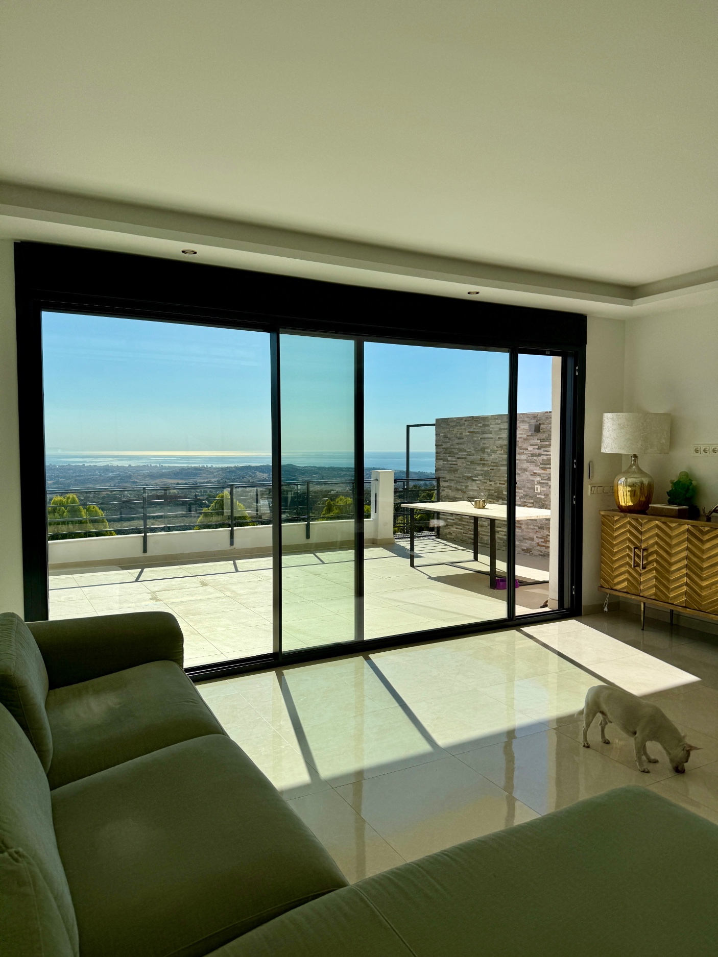 4 Bedroom Villa in Marbella - Photo 28