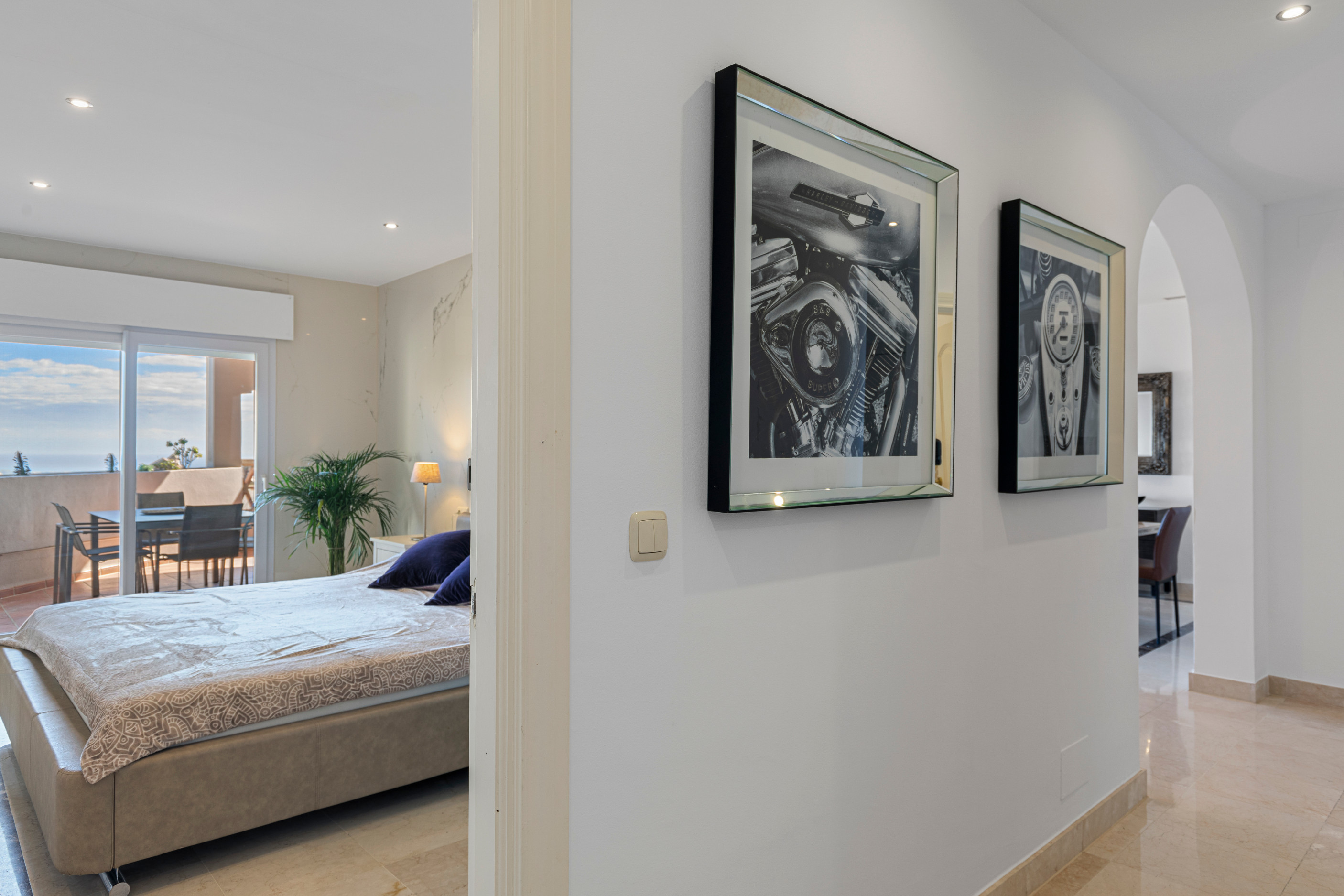 3 Bedroom Apartment in Benahavís - Photo 23