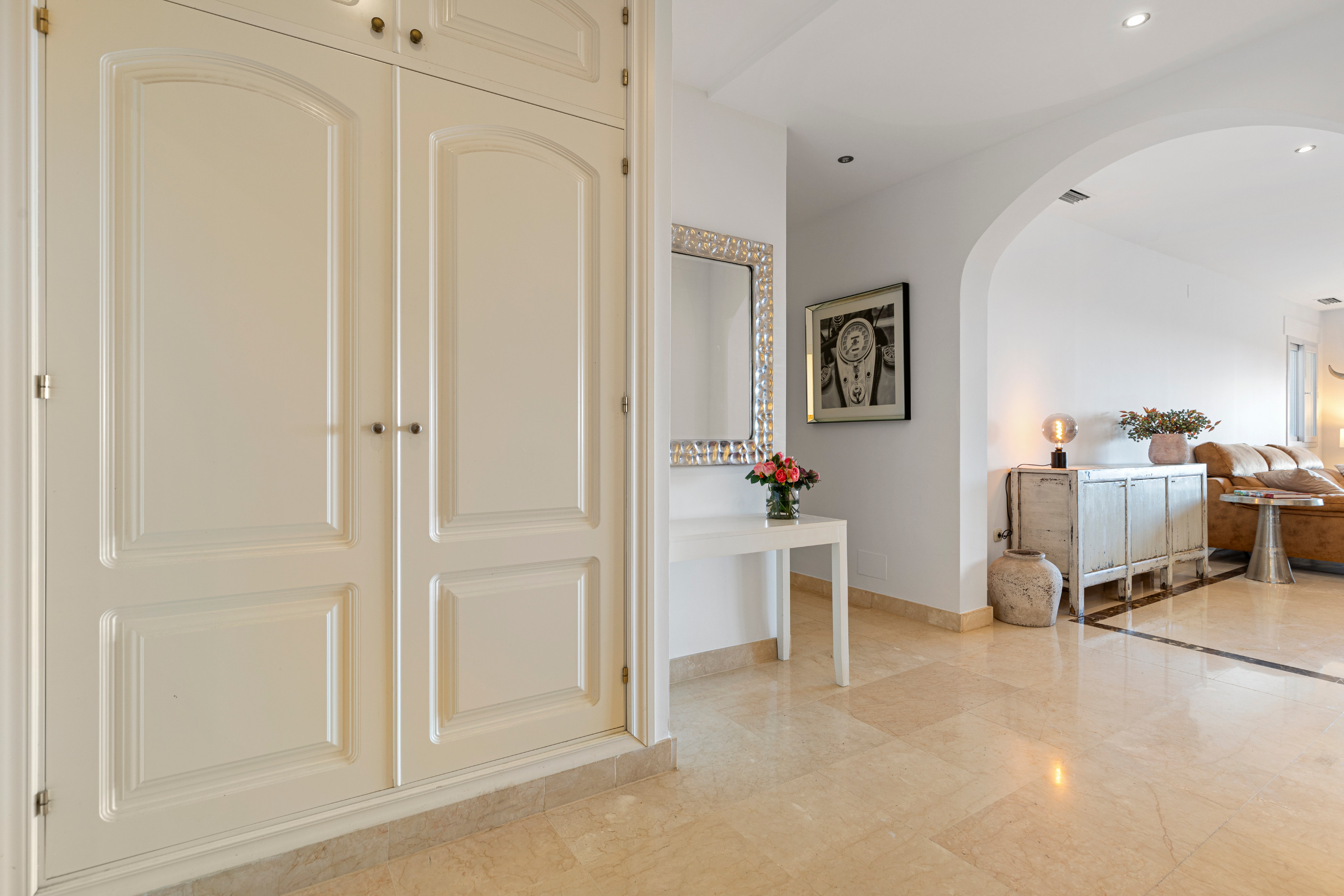 3 Bedroom Apartment in Benahavís - Photo 22