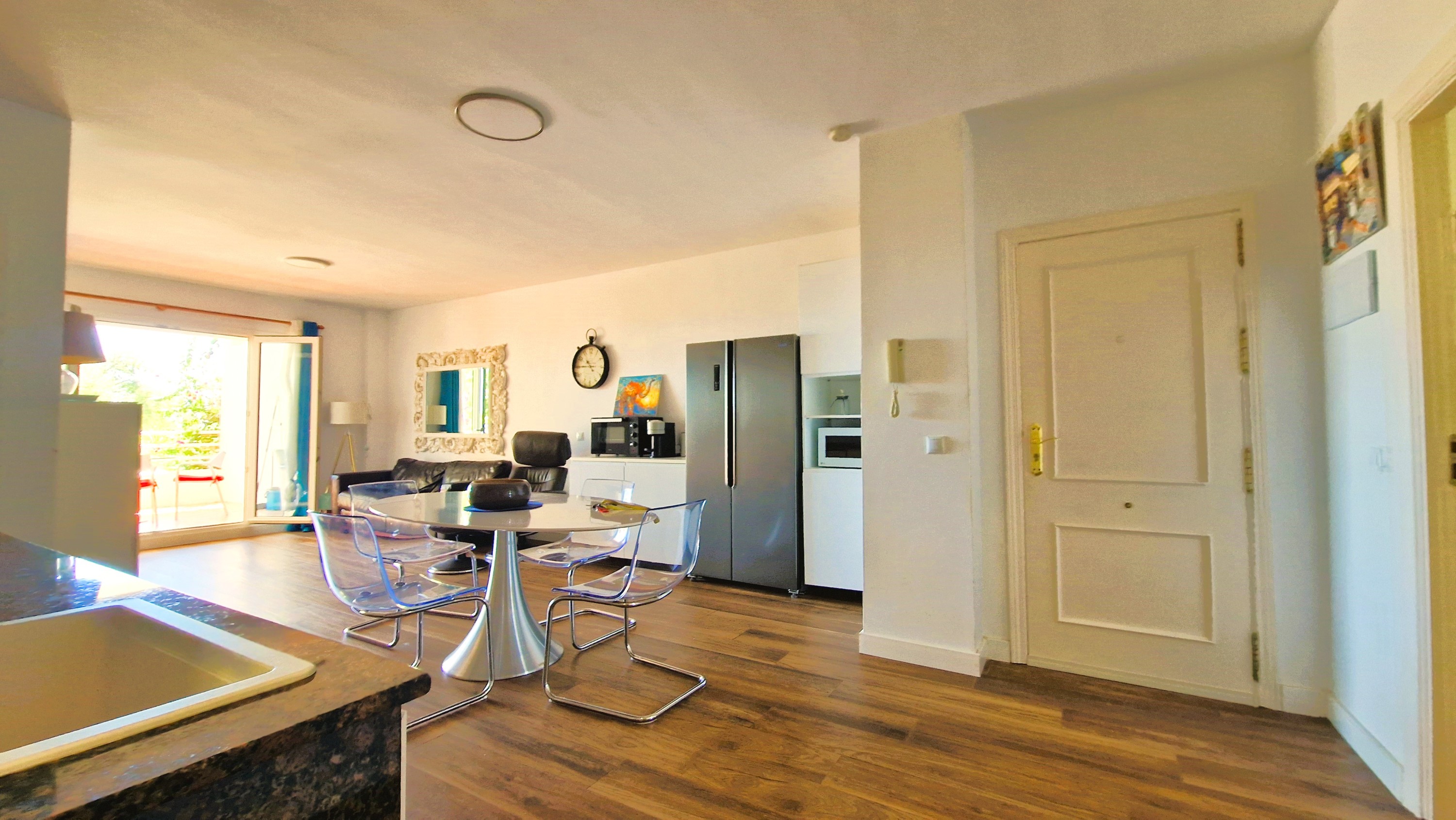 3 Bedroom Apartment in Estepona - Photo 29