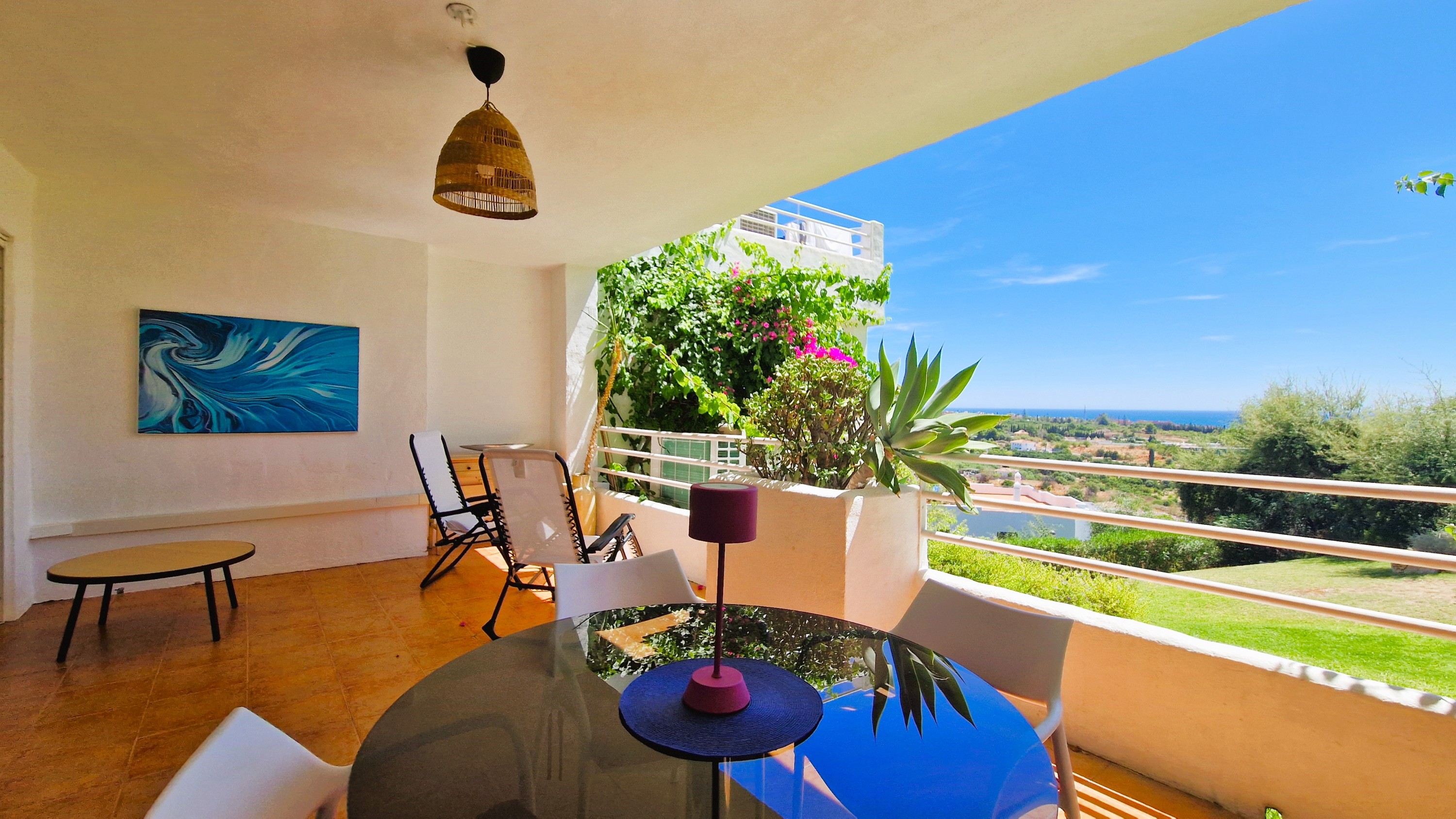 3 Bedroom Apartment in Estepona - Photo 33