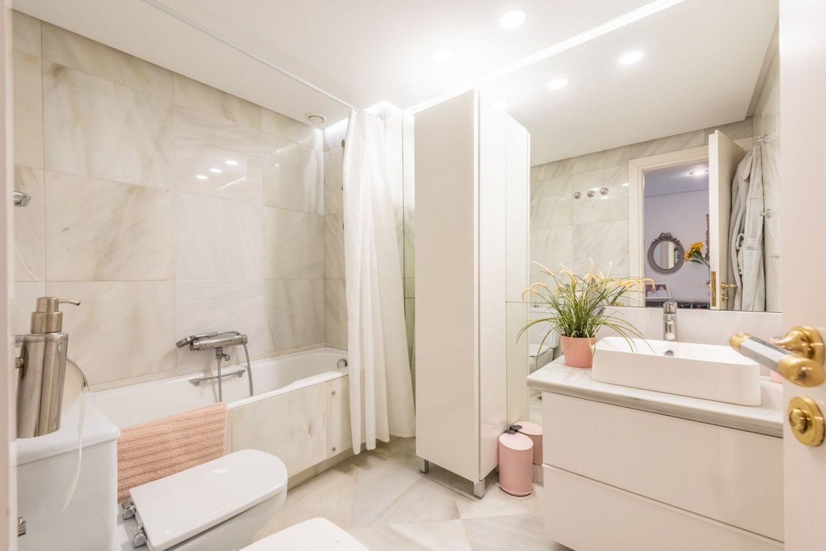 3 Bedroom Apartment in Marbella - Foto 10