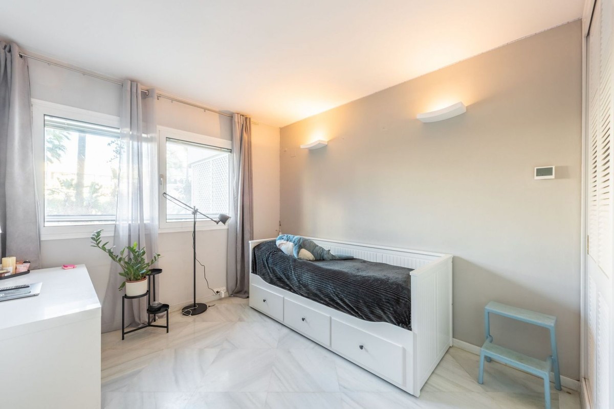 3 Bedroom Apartment in Marbella - Foto 11