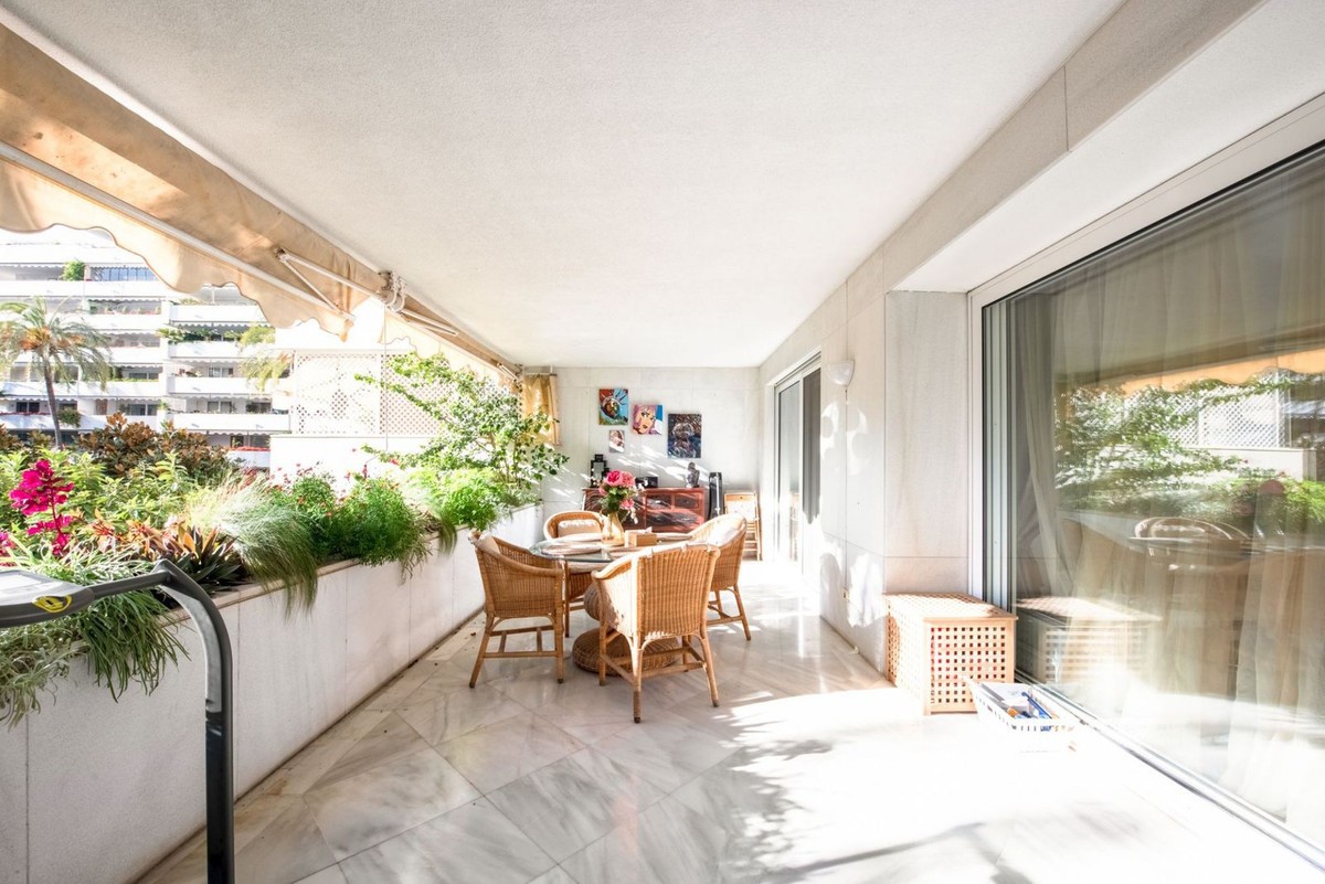 3 Bedroom Apartment in Marbella - Foto 14