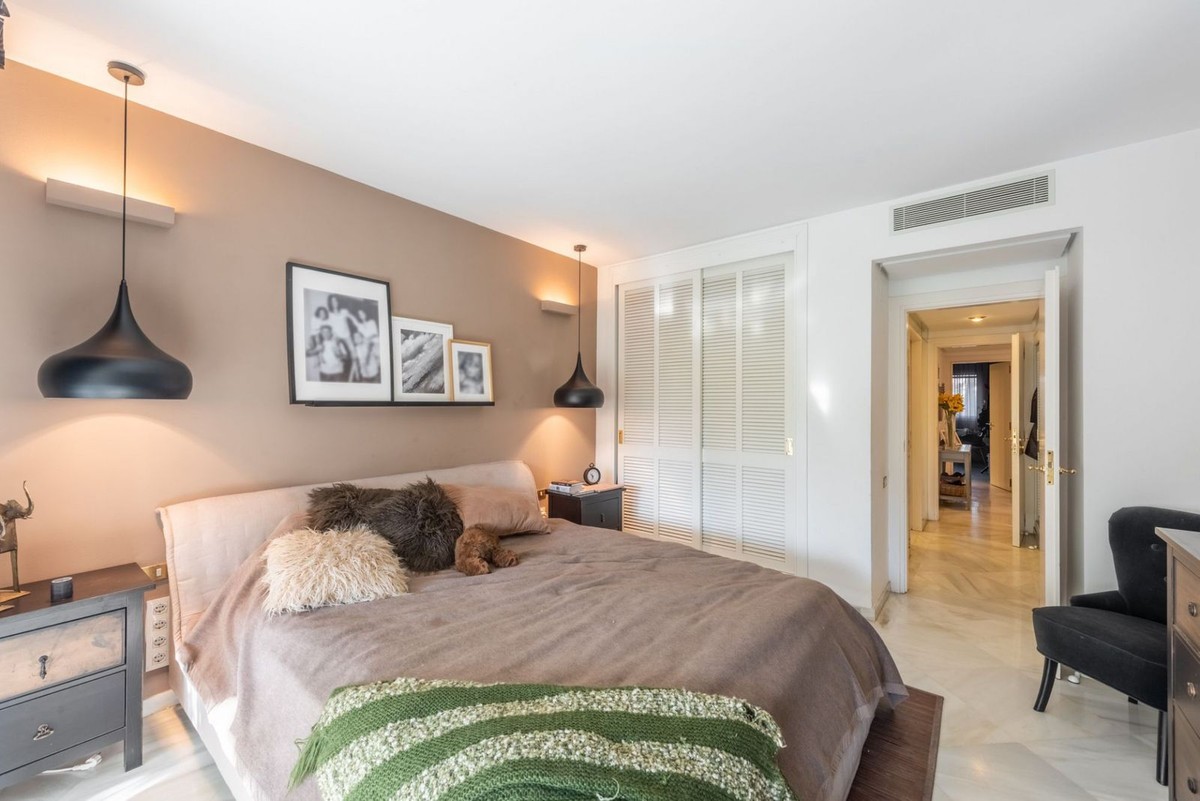 3 Bedroom Apartment in Marbella - Foto 7